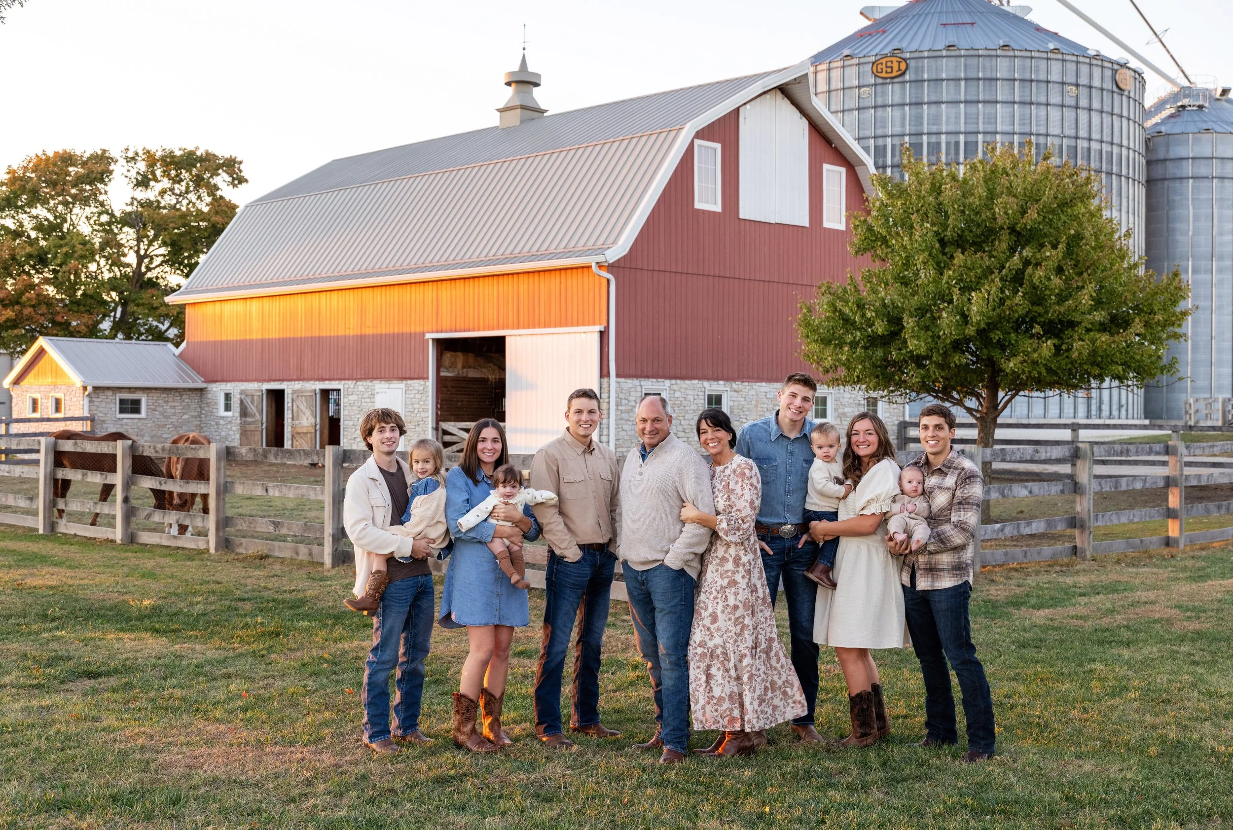 abVGallery-Tanner,Dawn101925-188hs copy.jpg