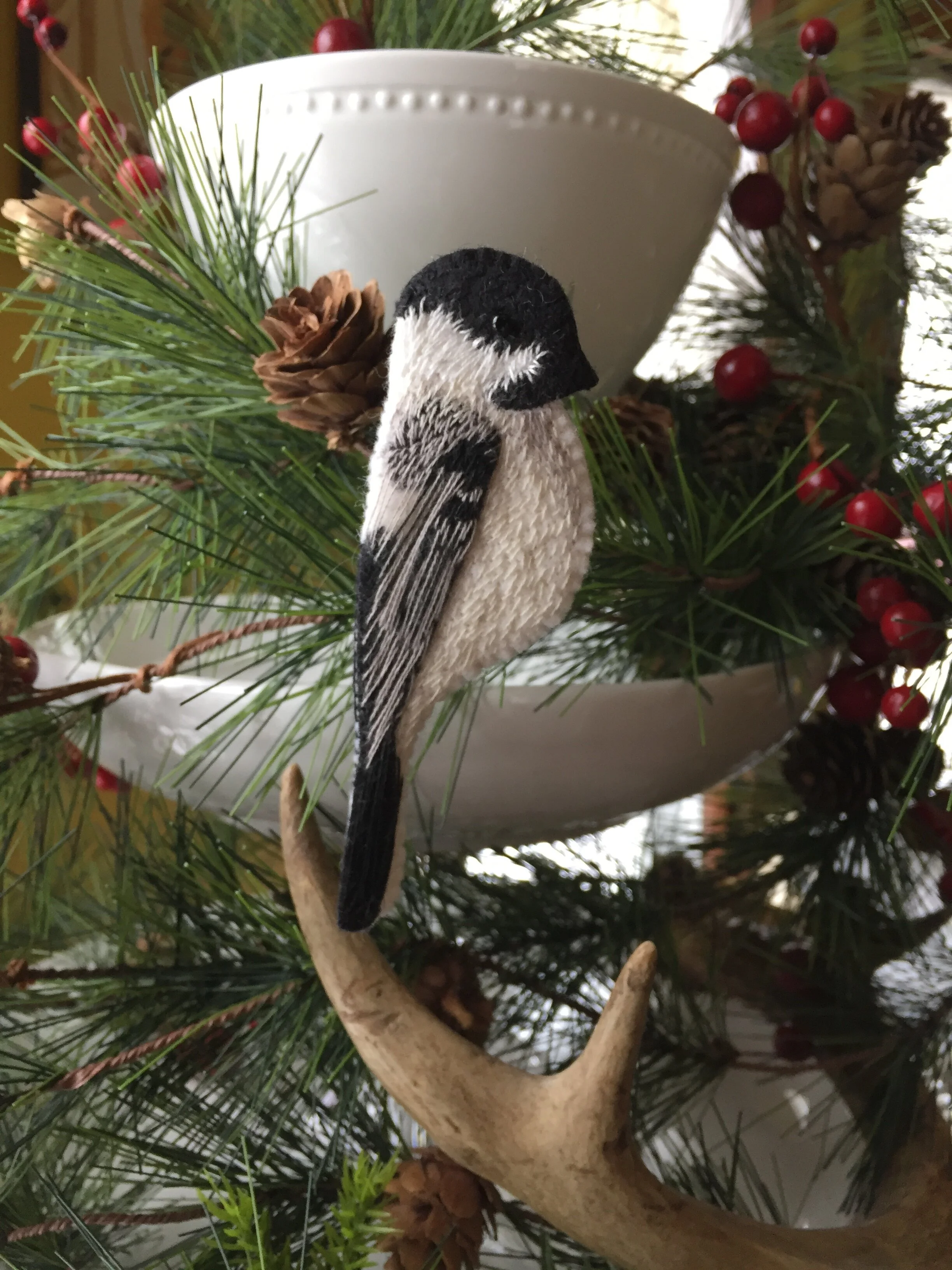 A Little Winter Twitter--Crafting an embroidered Chickadee pin