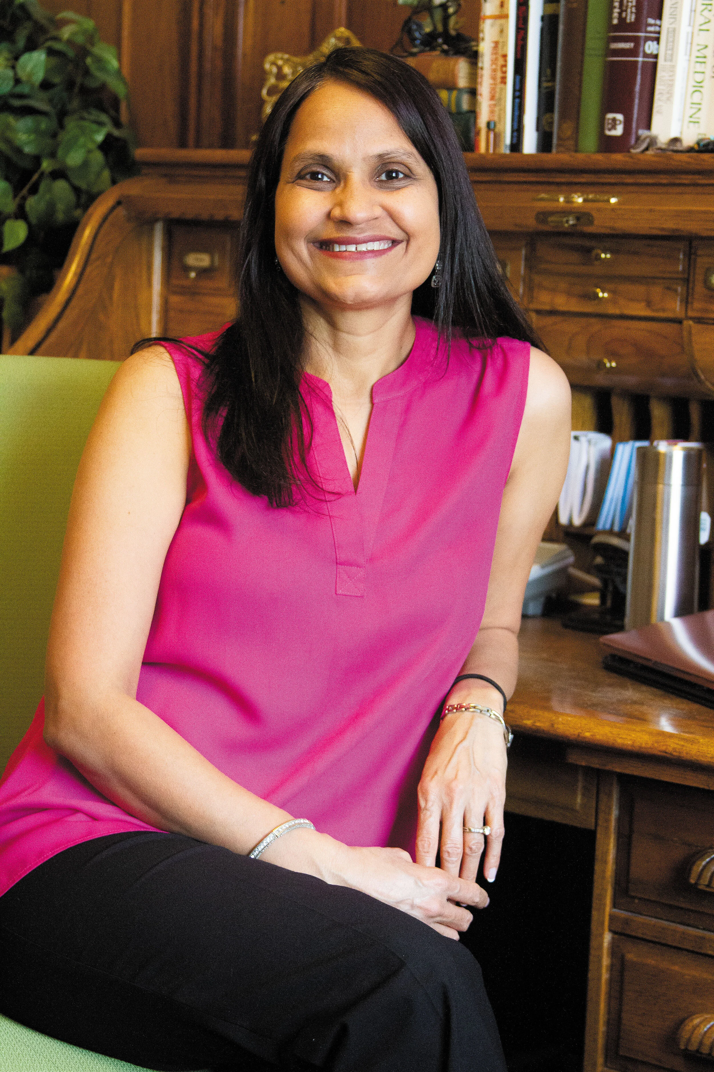 An Integrative Approach  to Women’s Health: An Interview with  Holistic Gynecologist  Dr. Suman Tewari