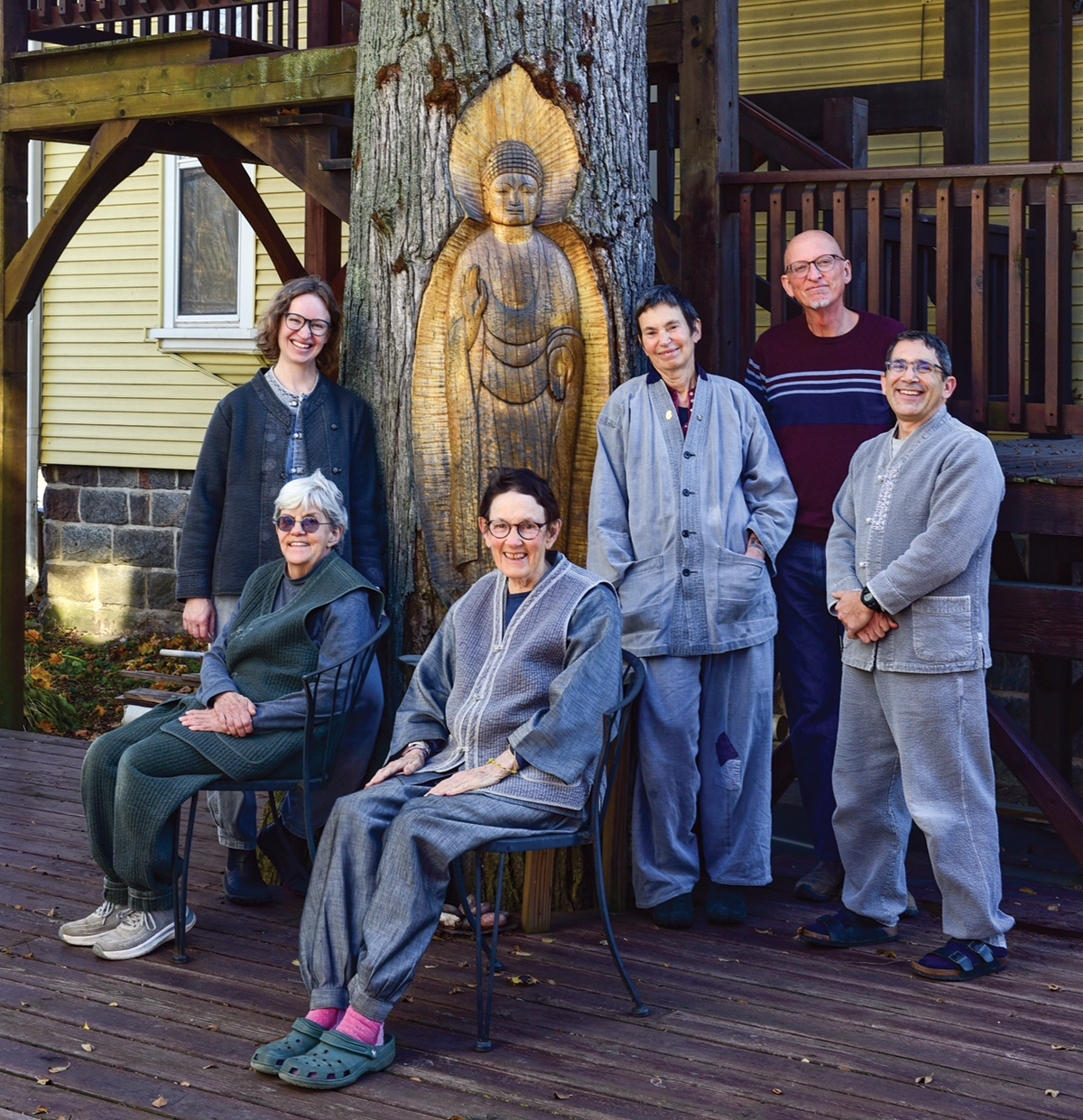 Photo of Haju Sunim and Zen Buddhist Members
