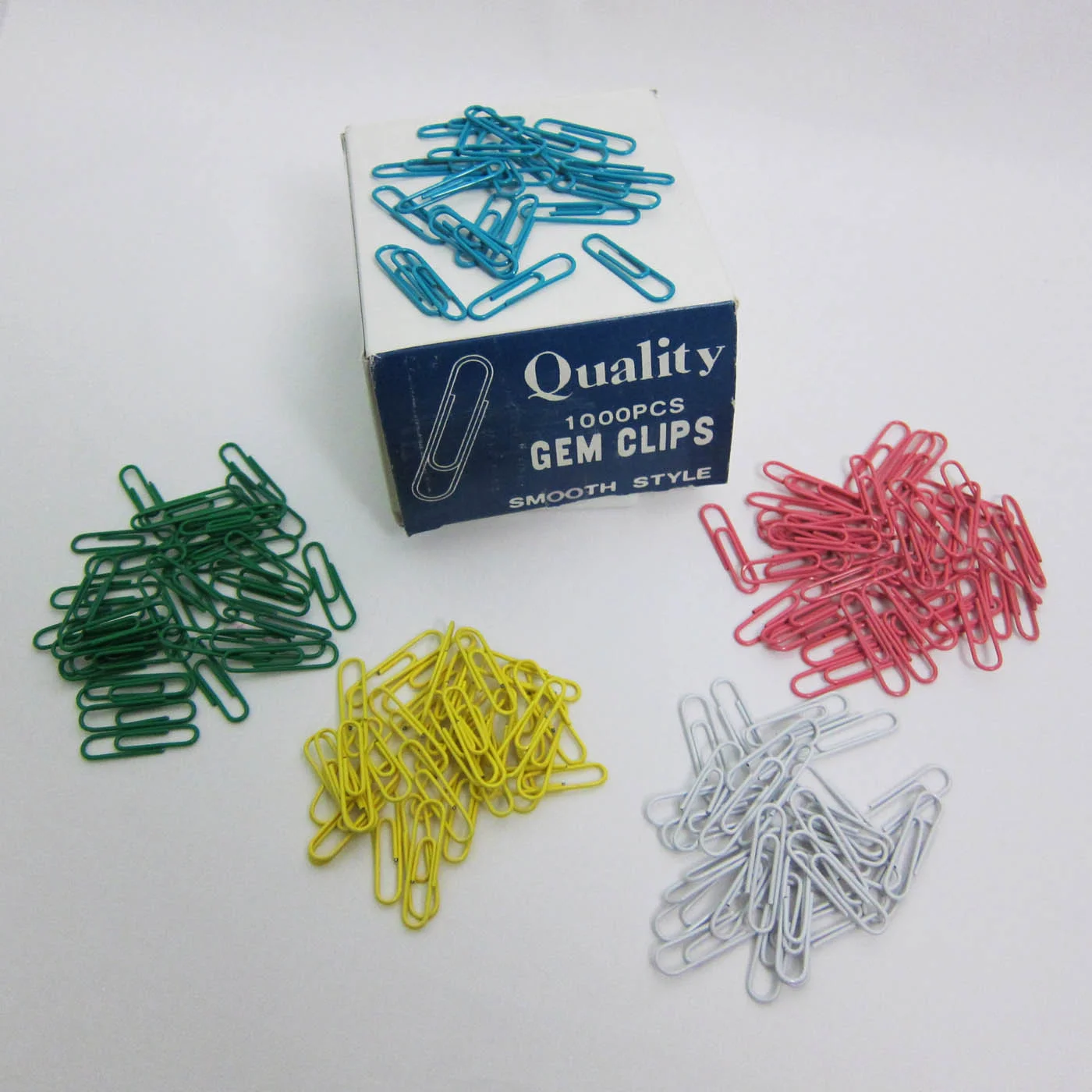 Vinyl Clips with Box 150.jpg