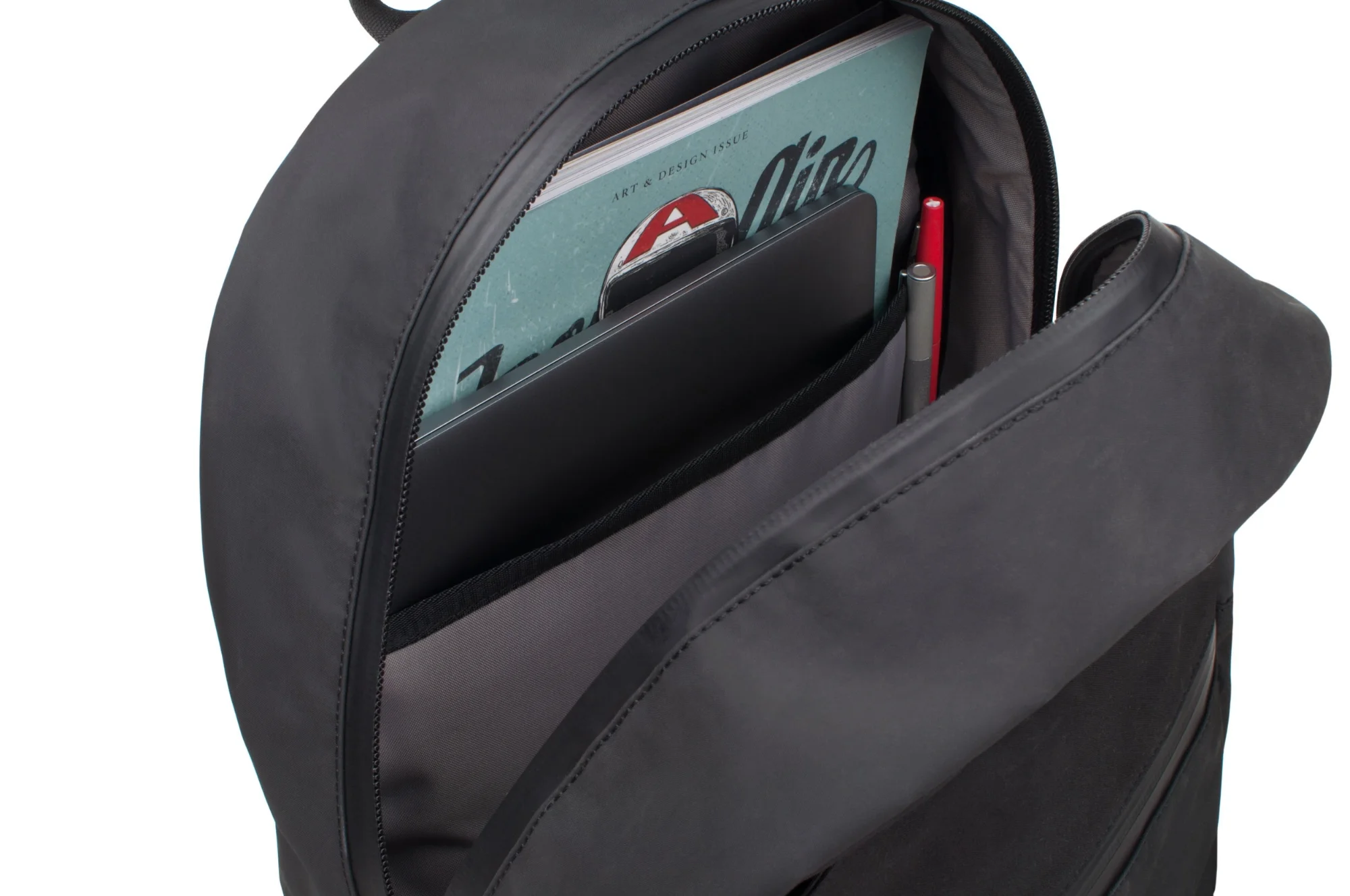 Daypack_Det_A.jpg