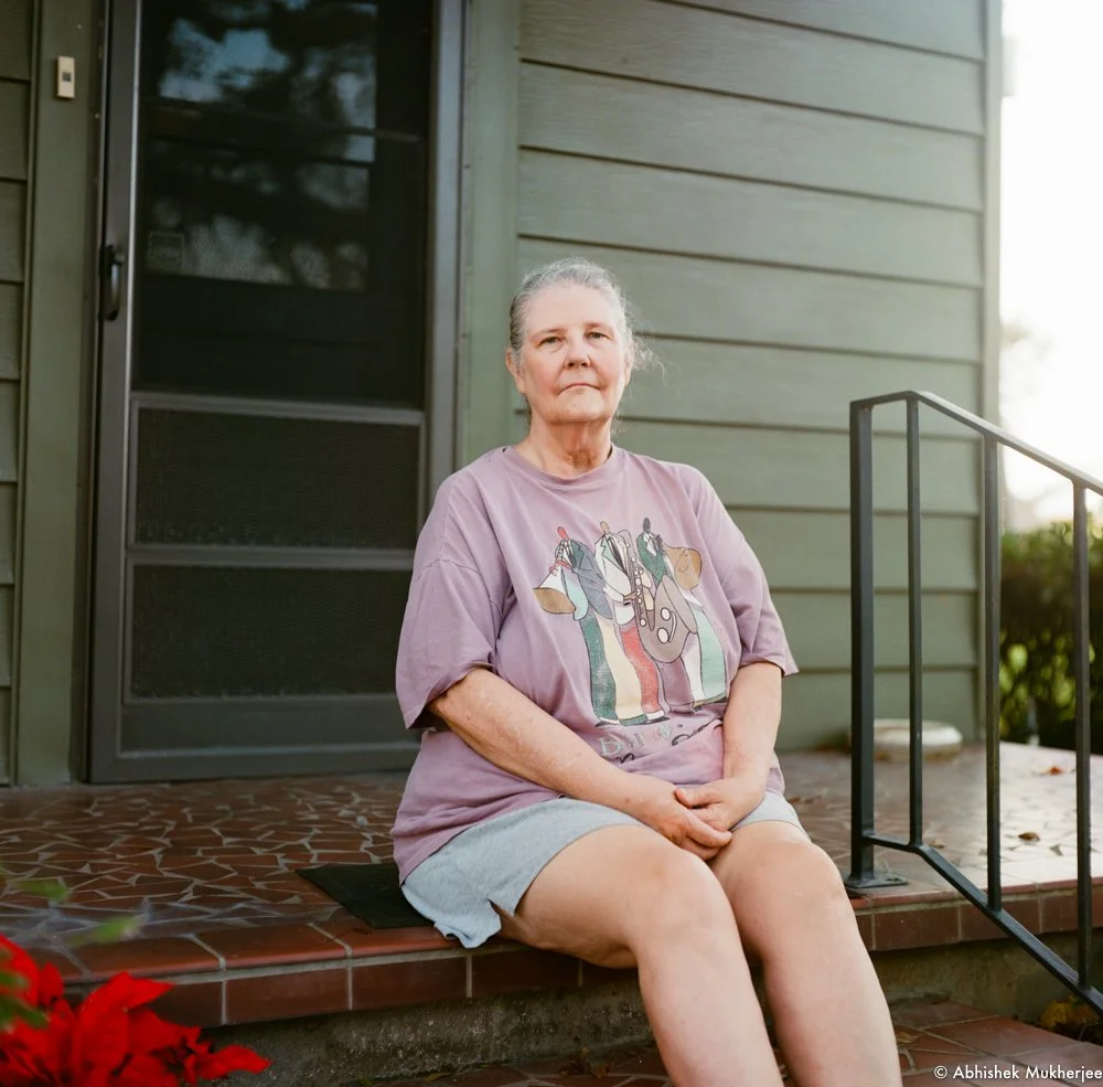 000405260010-LRM web WM.jpg