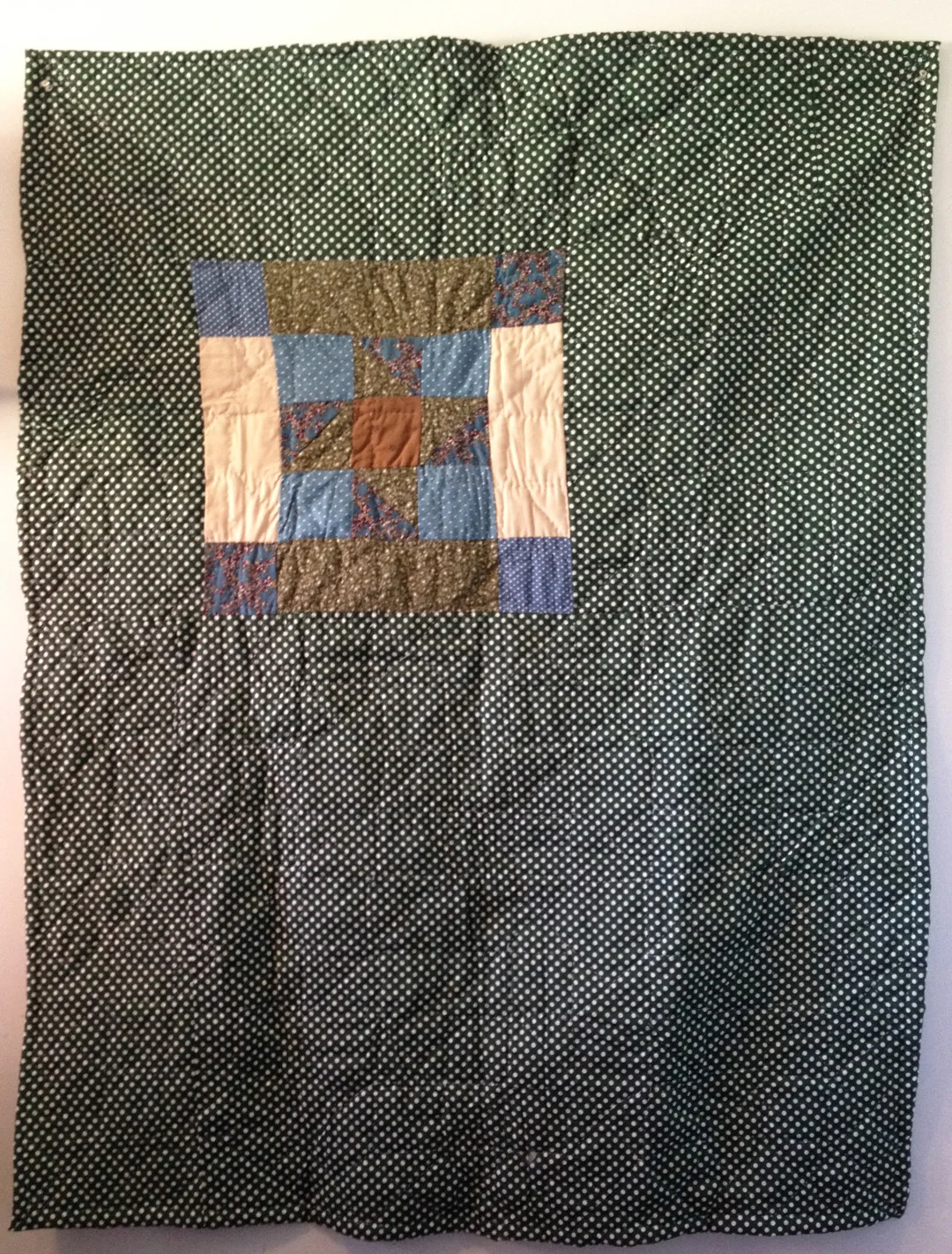 The back has one low volume start on the back. 