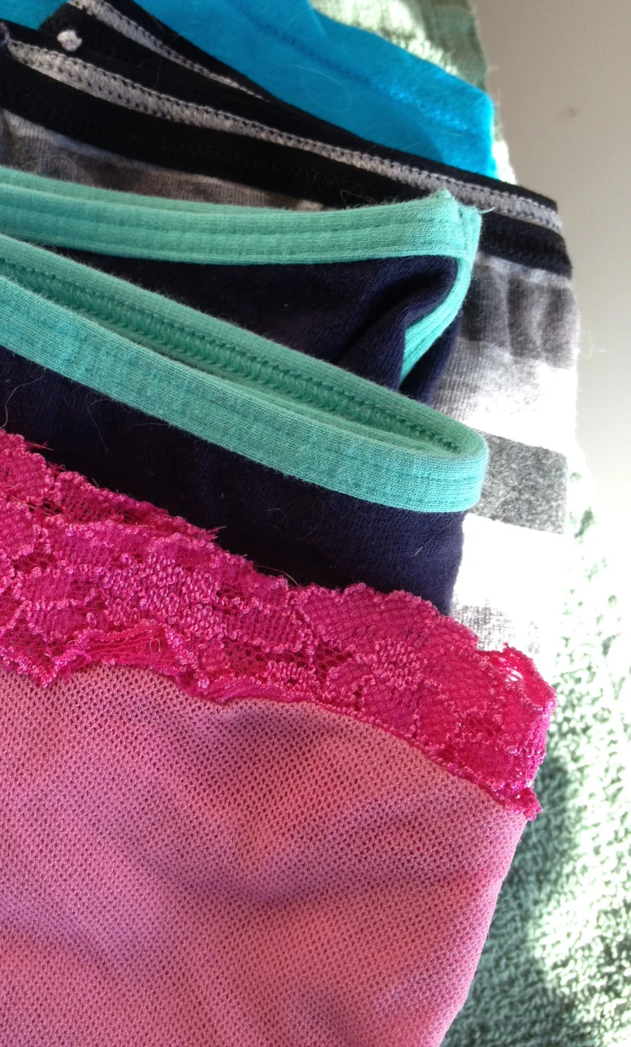 All types of knickers. 