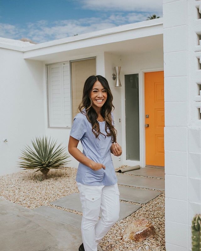 🌾 SCRUBS GIVEAWAY! 🌾

Thinking of my dream home, summer sun, powerhouse ladies, &amp; cute scrubs!

To enter:
1. Like this photo

2. Tag 3 friends in separate comments 
3. Follow @jaanuubydrneela and Ambassadors @claudiaegreen @dr.christine_vuvu @h