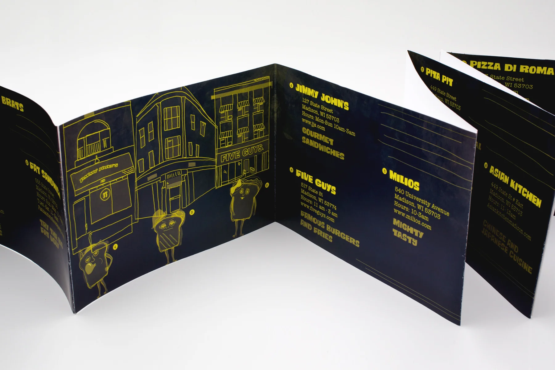 brochures_lukes.jpg