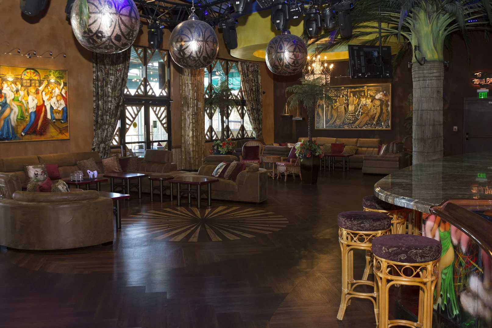 mojito lounge 3.jpg