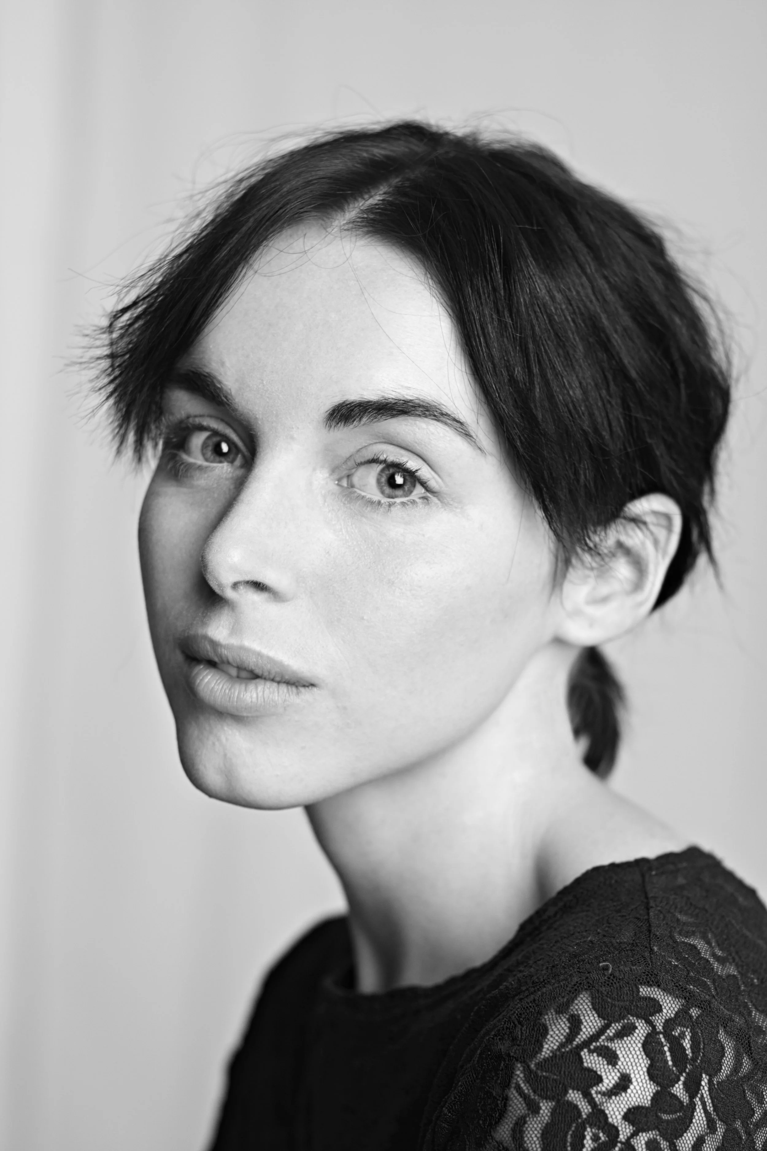 Head Shots Vicki and Kelby 1012 copy.JPG