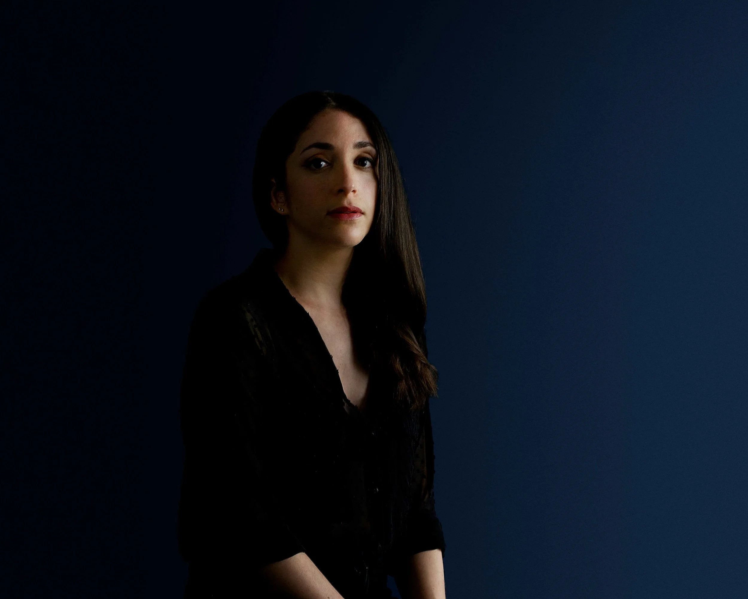 Emilie-Blue_02.jpg