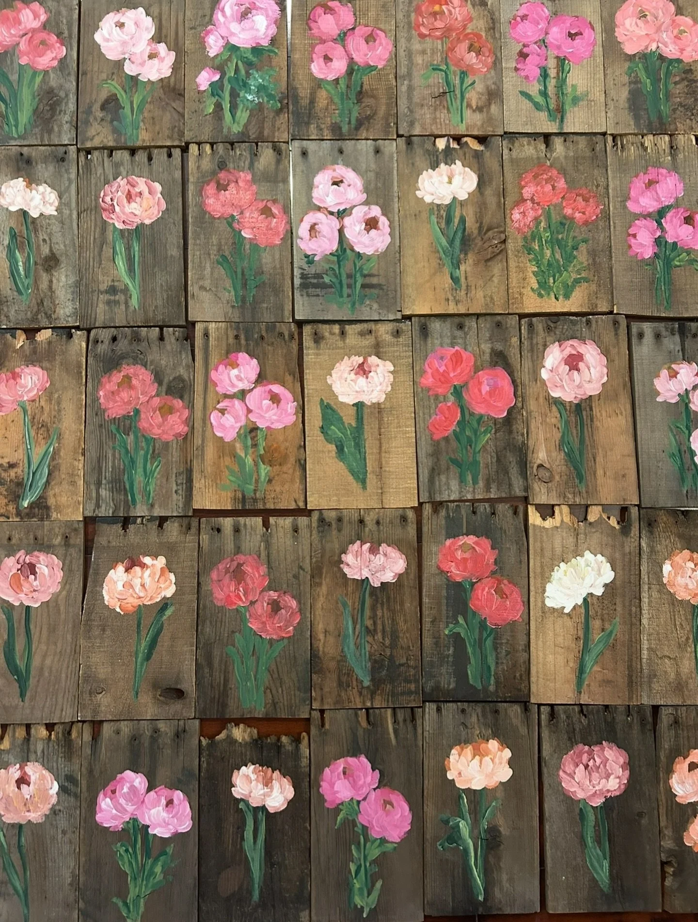 I&rsquo;m guess I am a florist of painted flowers 🧑🏼&zwj;🎨