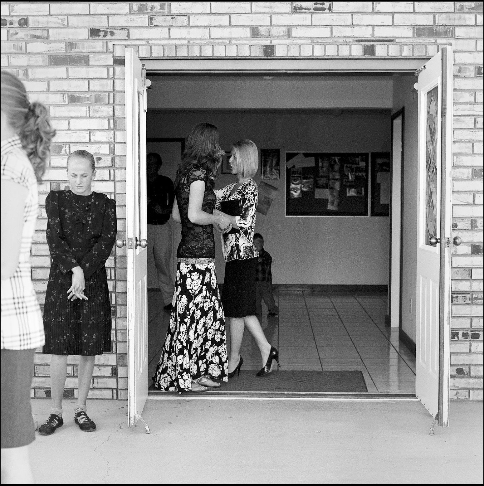 Different Mennonite groups have their own rules regarding acceptance of things in the Secular World, for example the dress code has become more lenient since I first visited in 2006. This photo was taken in 2012.