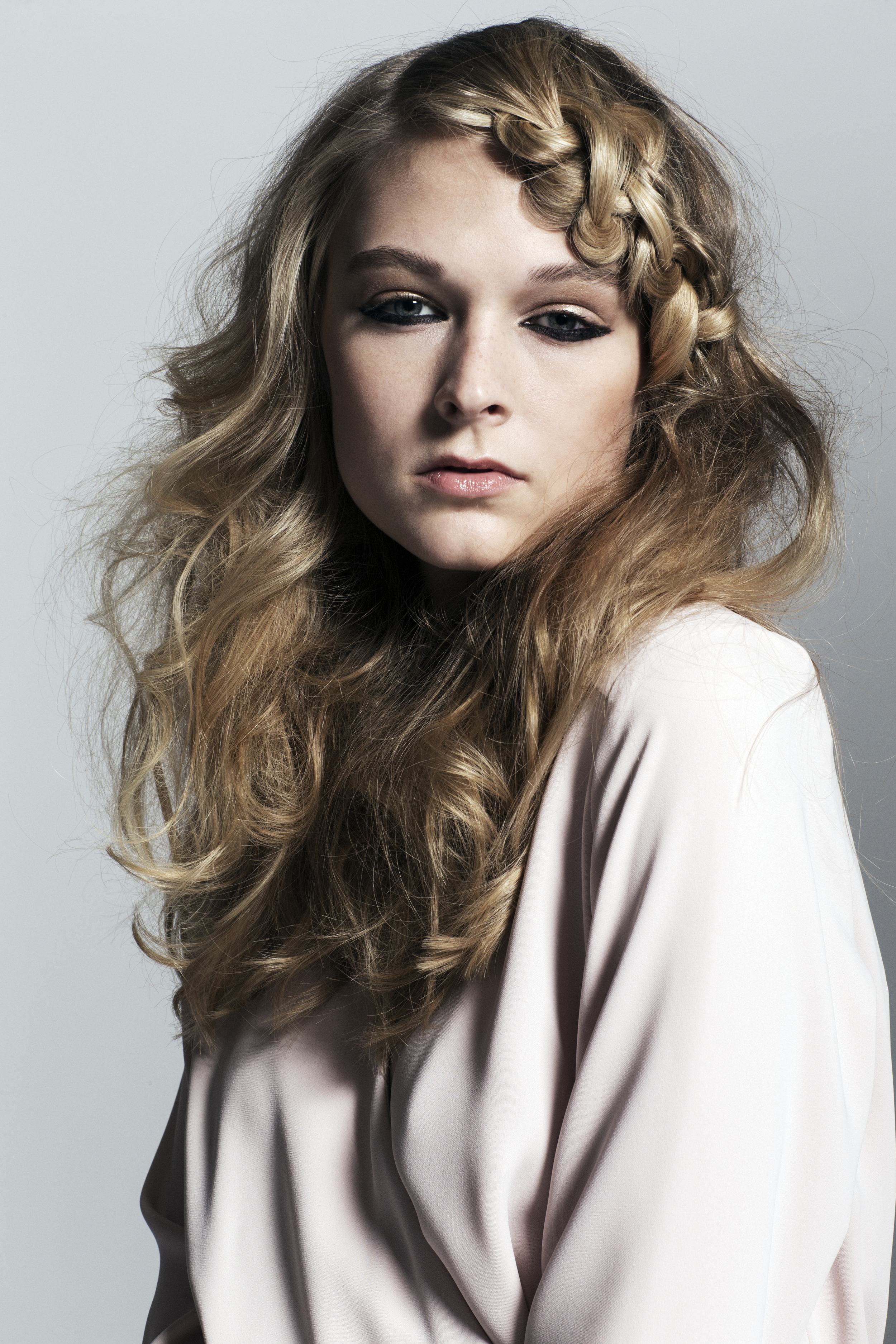 editorial styling class for L'oreal Professionnel model Kylie Stewart, photo by Heath Grout