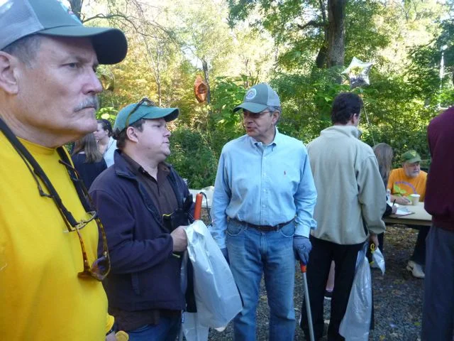 Cliff in yellow, thinking about kicking ass and taking names.