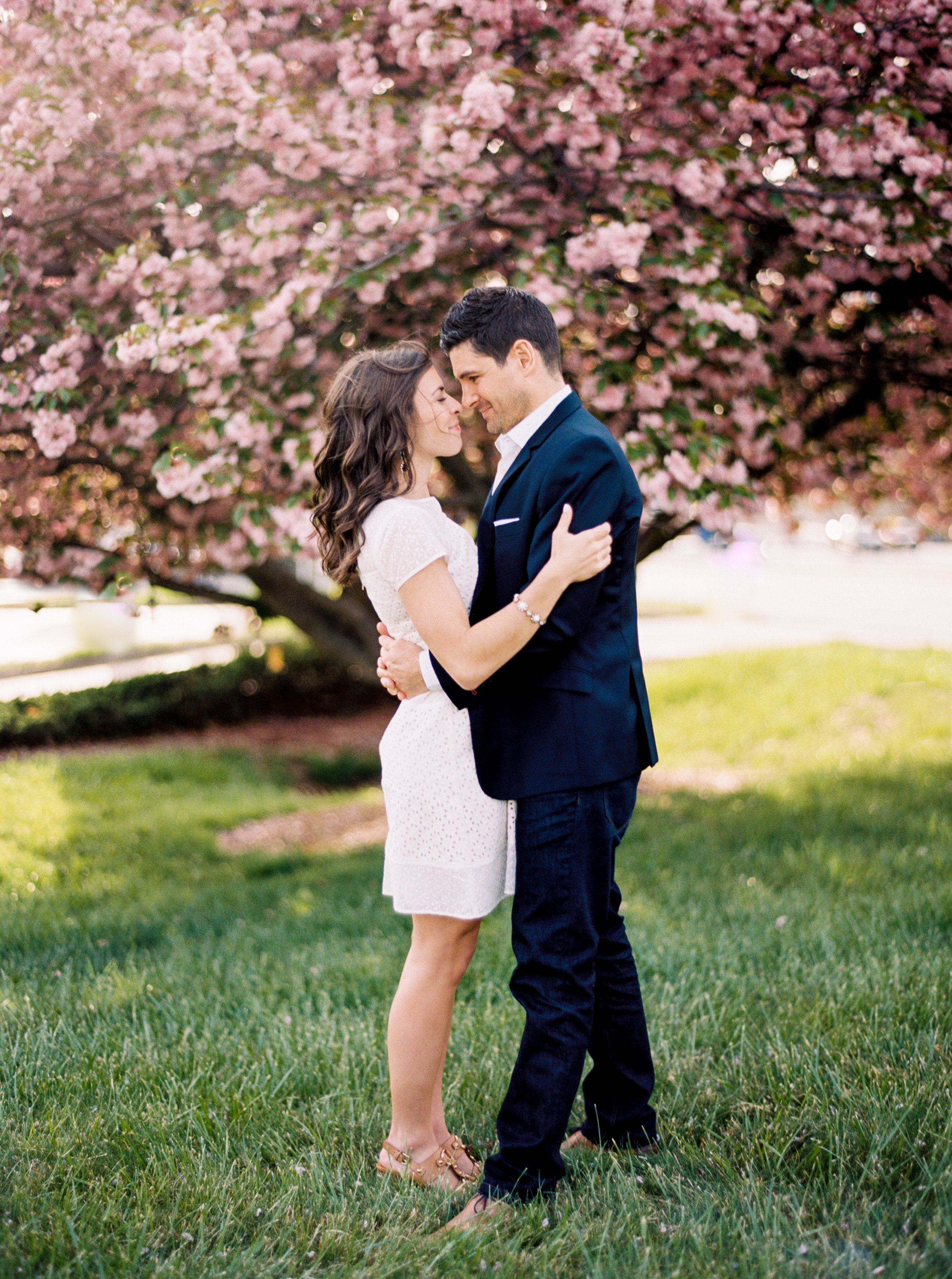 Engagement-Session-Asheville-wedding-photographer-2.jpg