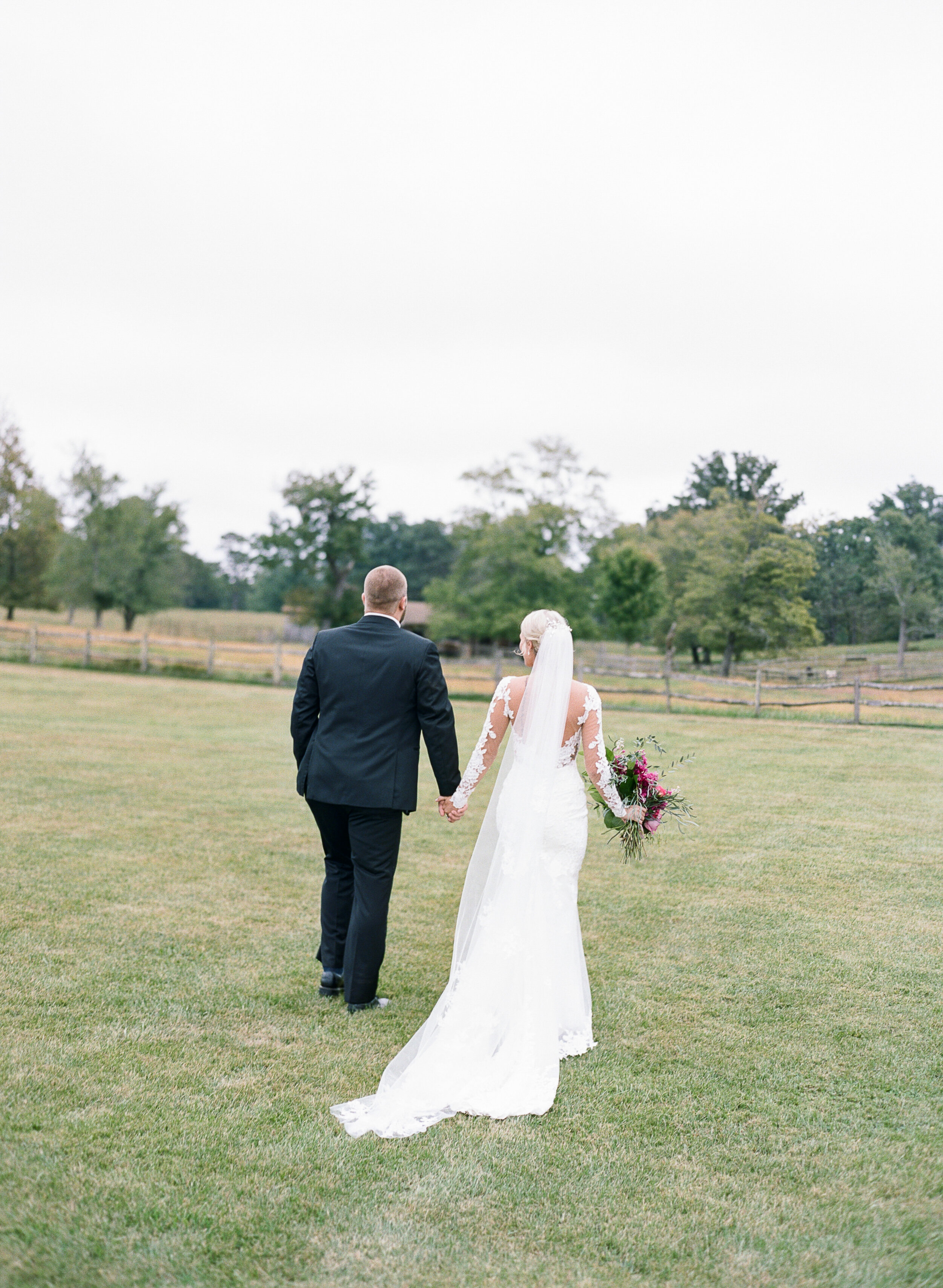 Asheville-wedding-venue-taylor-ranch-12.jpg