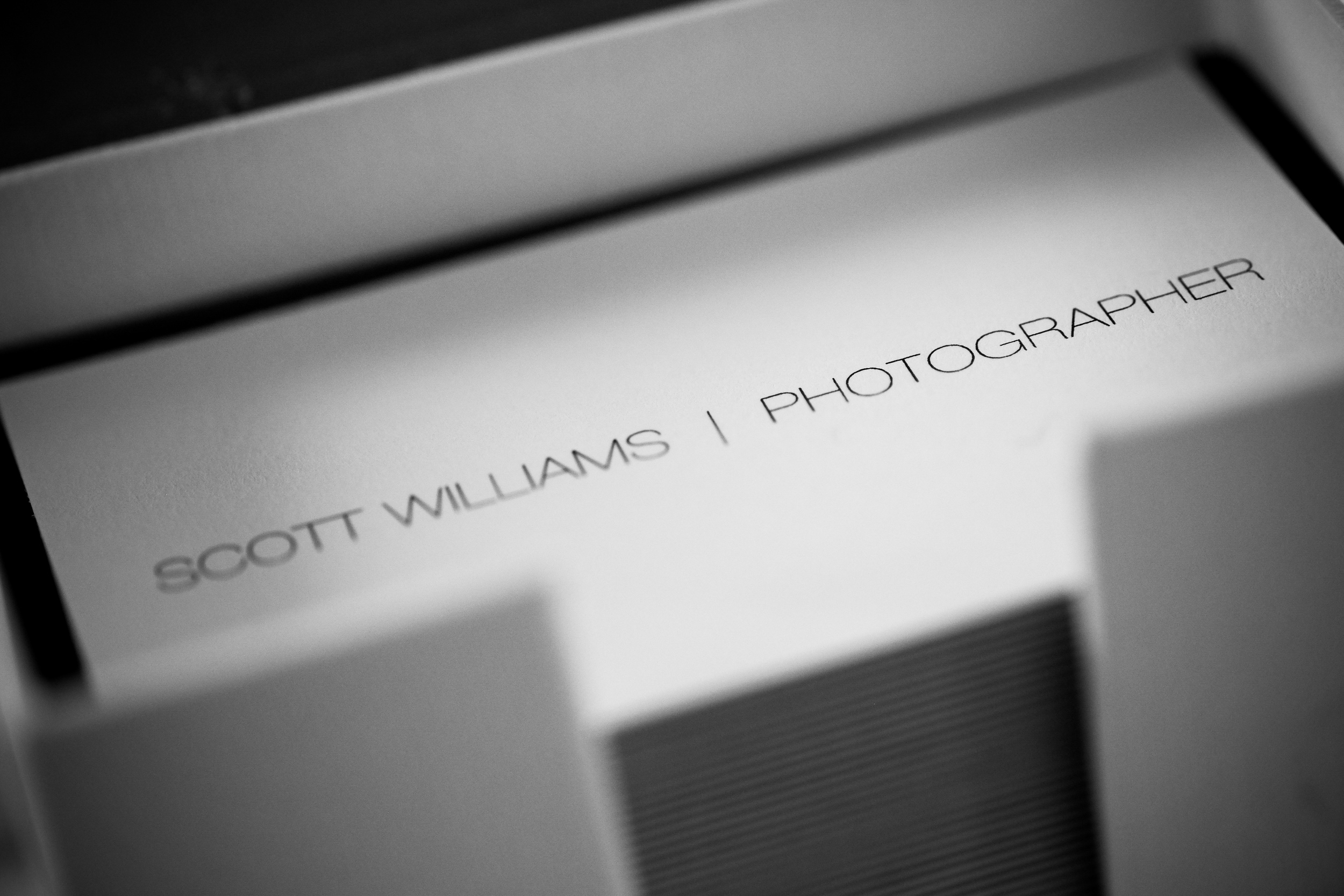scott-williams-photographer-business-cards-002.jpg