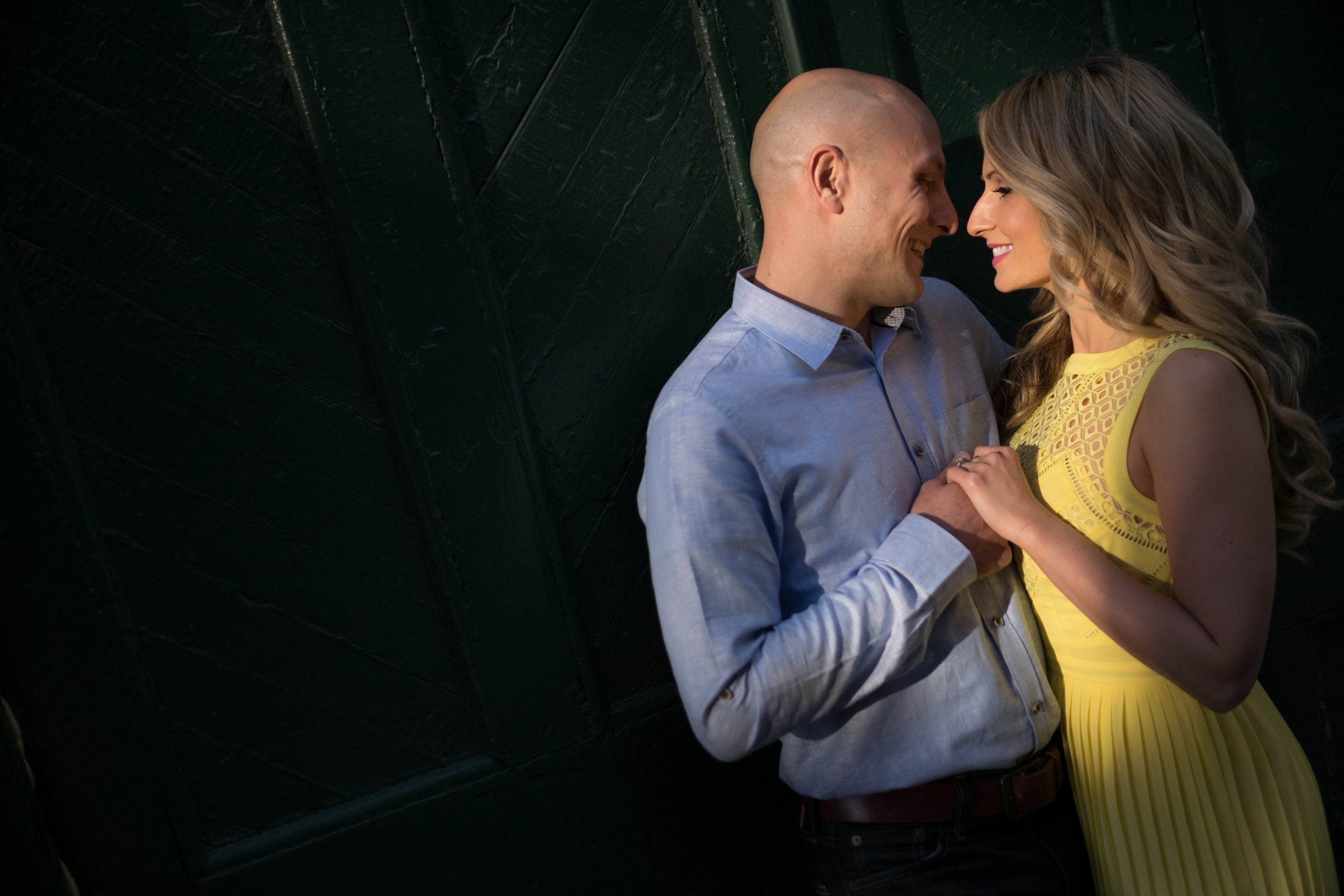 distillery_district_toronto_engagement_photographs-005.jpg