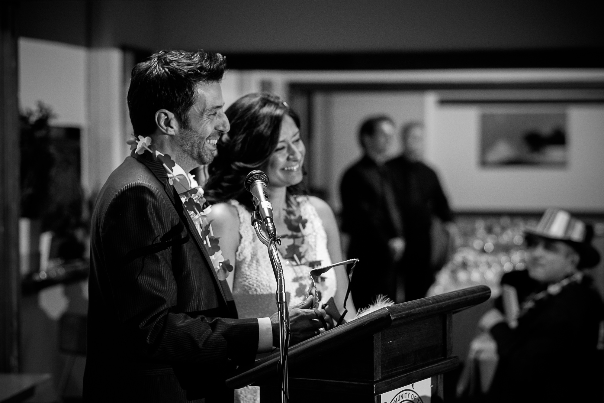  Maria + Theo thank their guest during their speech at their Toronto wedding reception. 