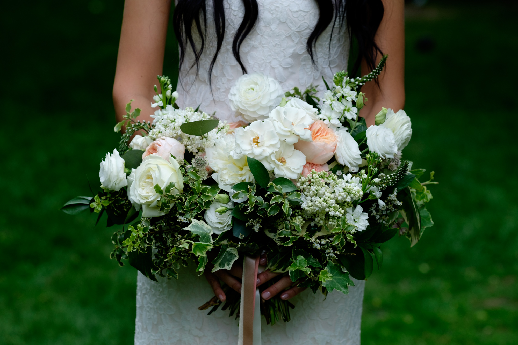  A detail shot of Danni's beautiful bouquet of wedding flowers. 