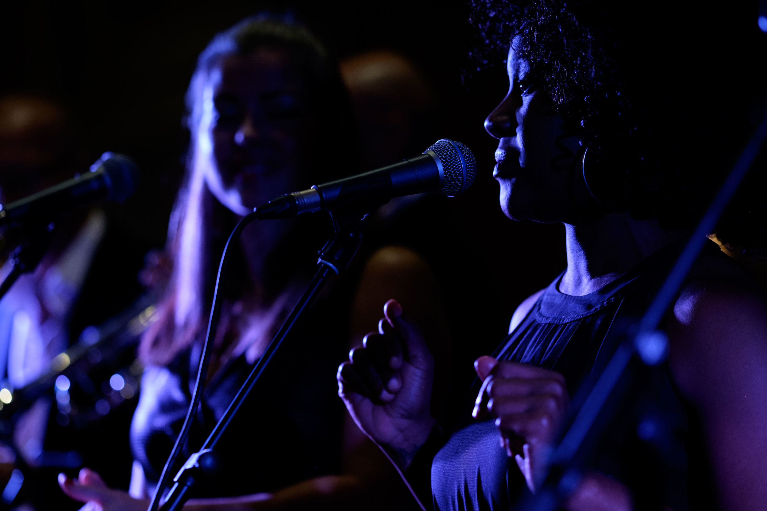  The wedding band performs during the wedding reception at Sabrina + Zach's wedding at the Jewel Event Centre. 