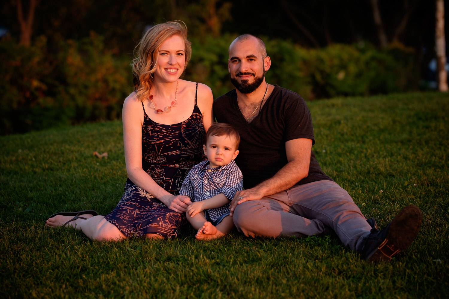  Family photography by Scott Williams from a afternoon golden hour portrait session at Pier 4 Park in Hamilton, Ontario. 