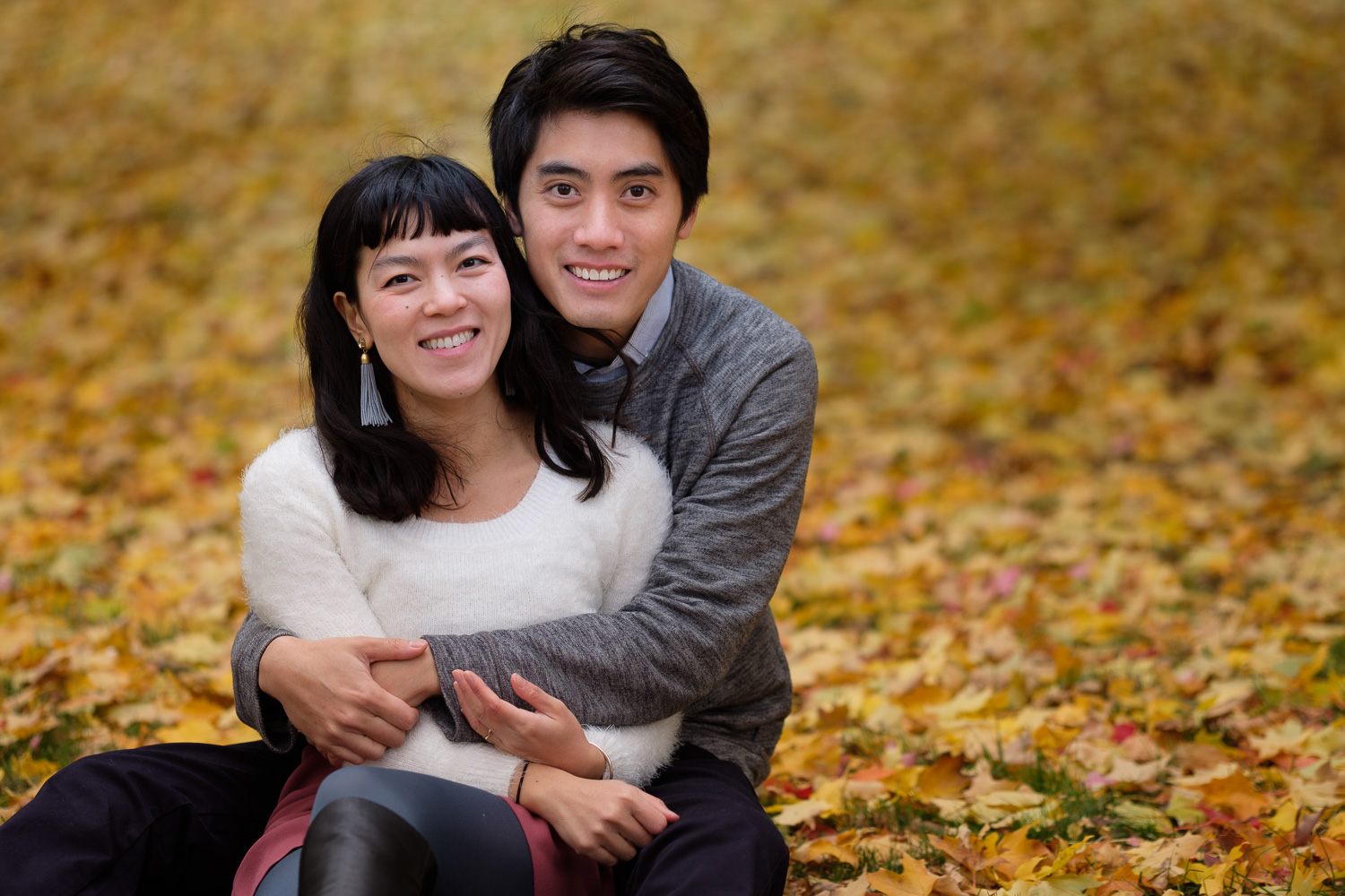  An autumn engagement session featuring fall colours with Huong and Aaron in Ottawa, Ontario by Toronto wedding photographer Scott Williams (www.scottwilliamsphotographer.com) 