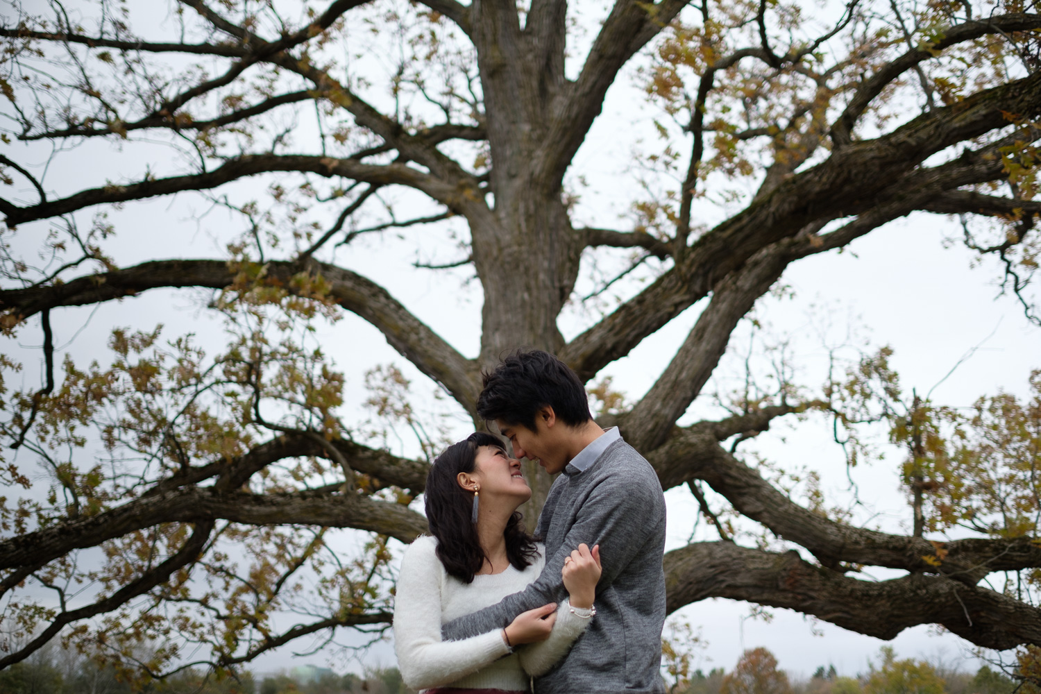  An engagement picture from Huong and Aaron’s Ottawa engagement session this fall by Toronto wedding photographer Scott Williams (www.scottwilliamsphotographer.com) 