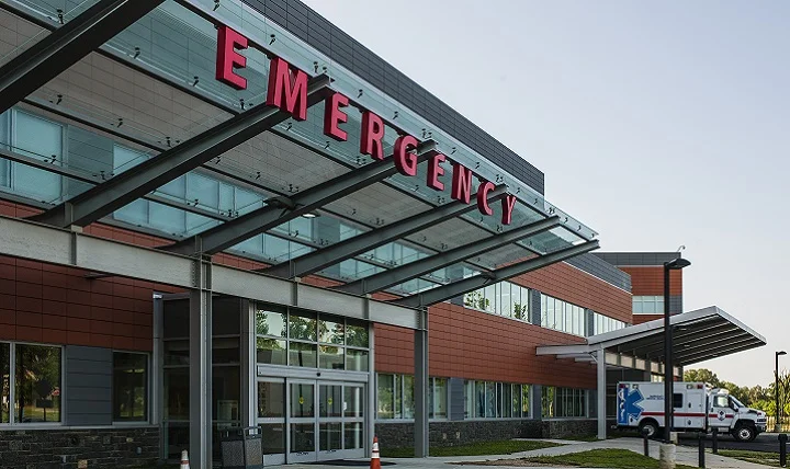 Belvoir Community Hospital.jpg