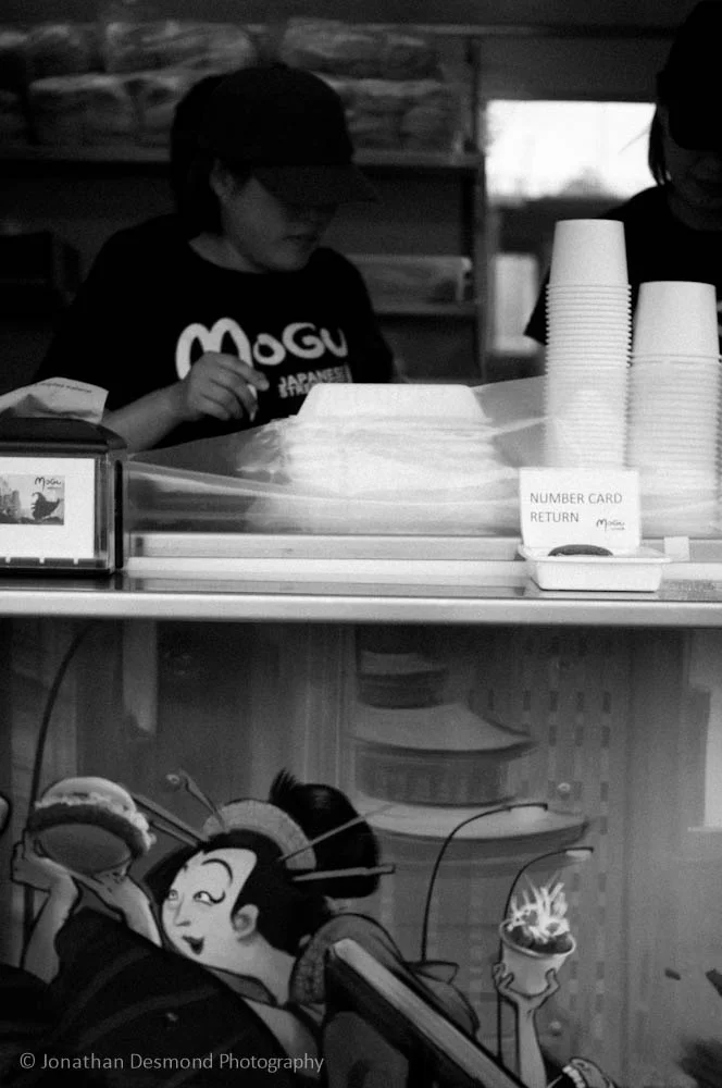 Mogu is my wife's favorite food cart. We love their fried chicken and sauce. It's so good!