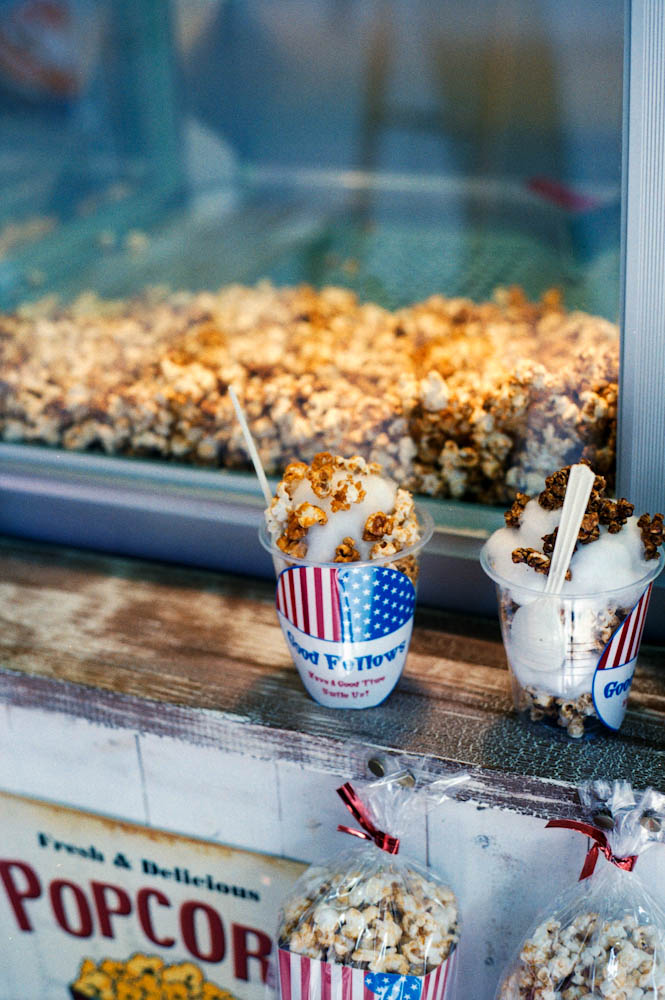 Senso-ji (Asakusa), Tokyo - There was a little shop called "Good Fellows" that sold American style popcorn... in Japan!