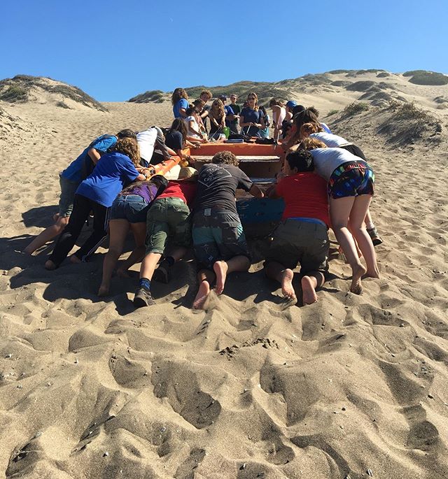 You find a boat washed up on shore-⠀
Literally no one:⠀
TMS students: ⠀
⠀
Even the &ldquo;impossible&rdquo; is attainable with the right team. Keep pushing through this week!
⠀
.⠀
.⠀
.⠀
#tms #topangacanyon #outdooreducation #breakthemold #alted #alte