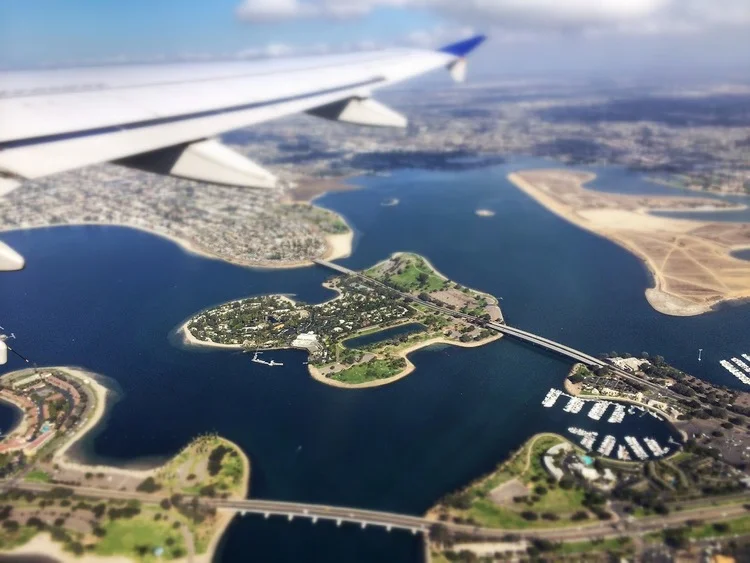 Use Your Camera Phone on US Flights