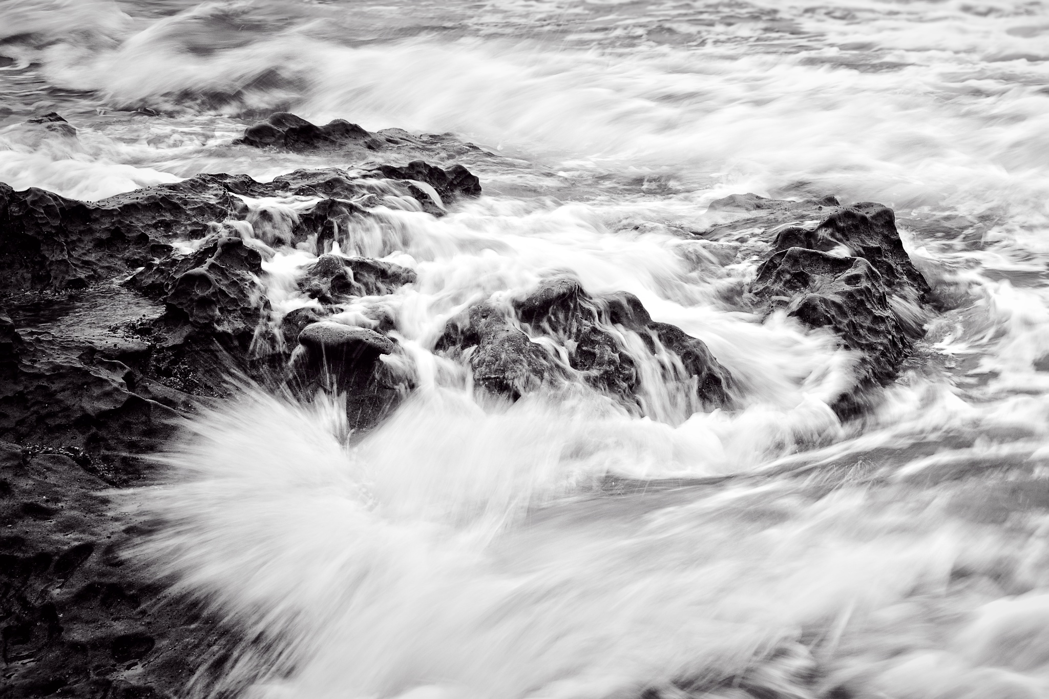 Waves Crash / San Diego, CA