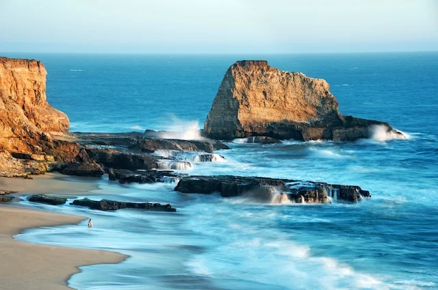 In Post: Santa Cruz, California