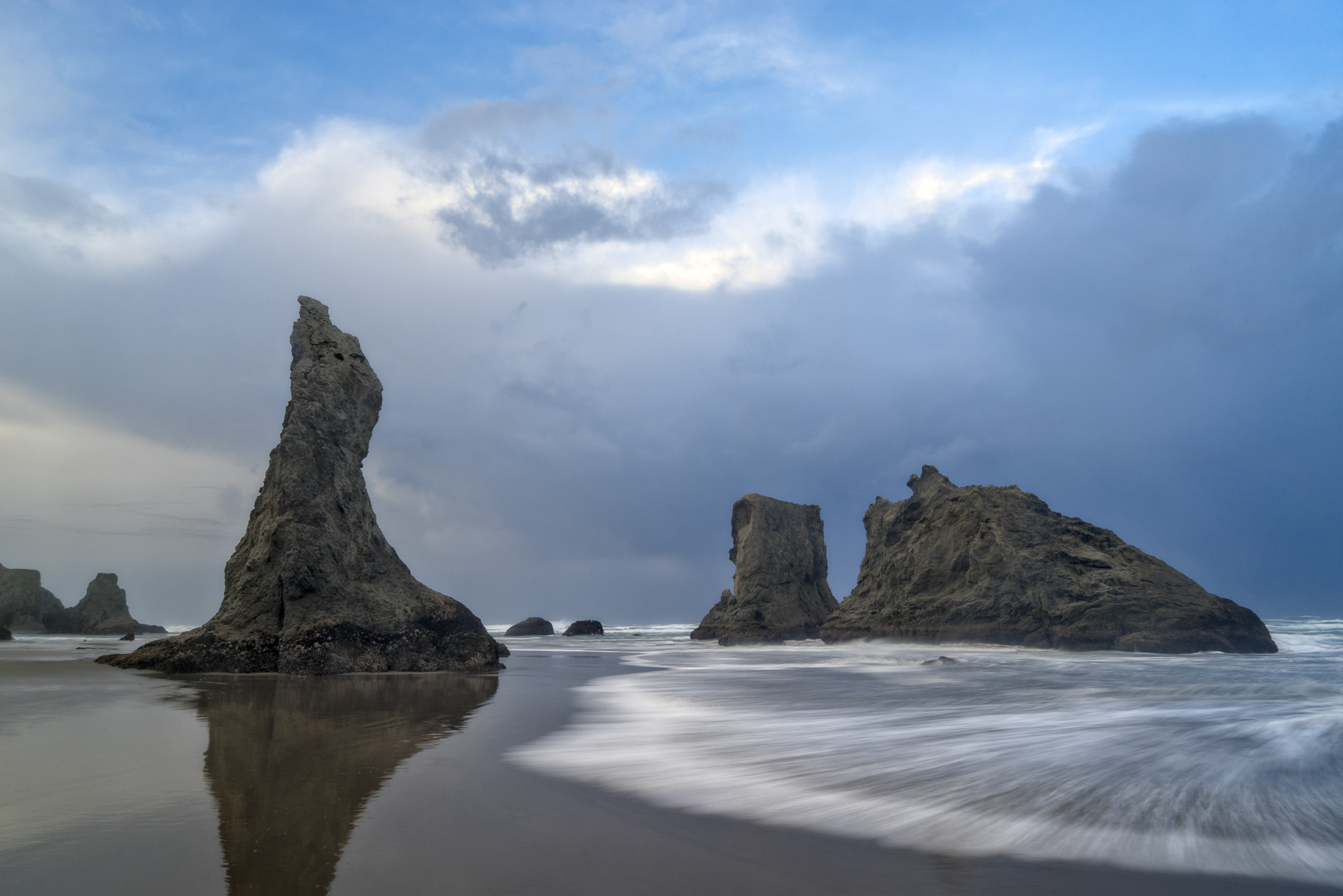 Tide Rush At Bandon Beach