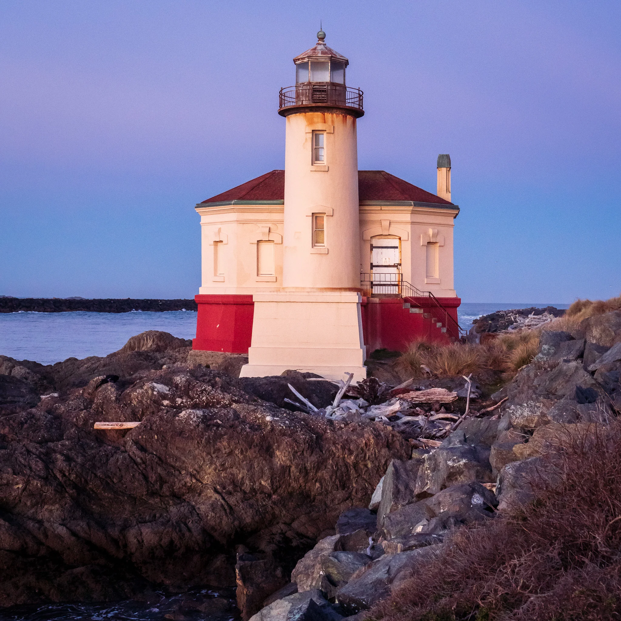 Coquille River Lighthouse, Before Sunrise