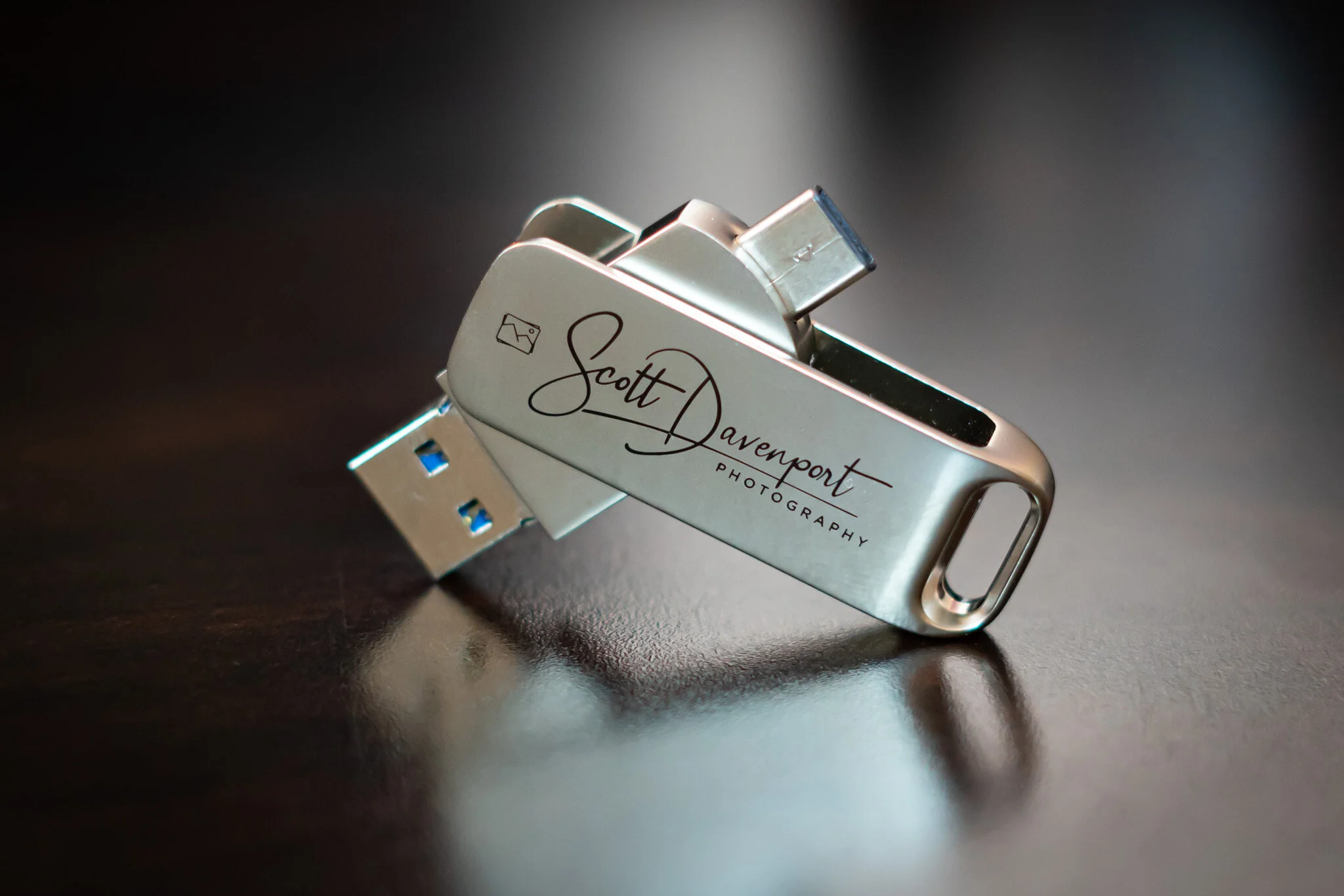Digging These Custom USB Drives From USB Memory Direct