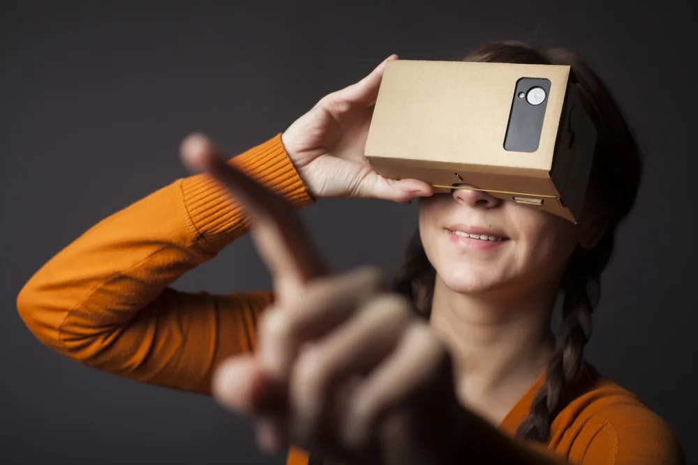 How will Virtual Reality change the way we work?