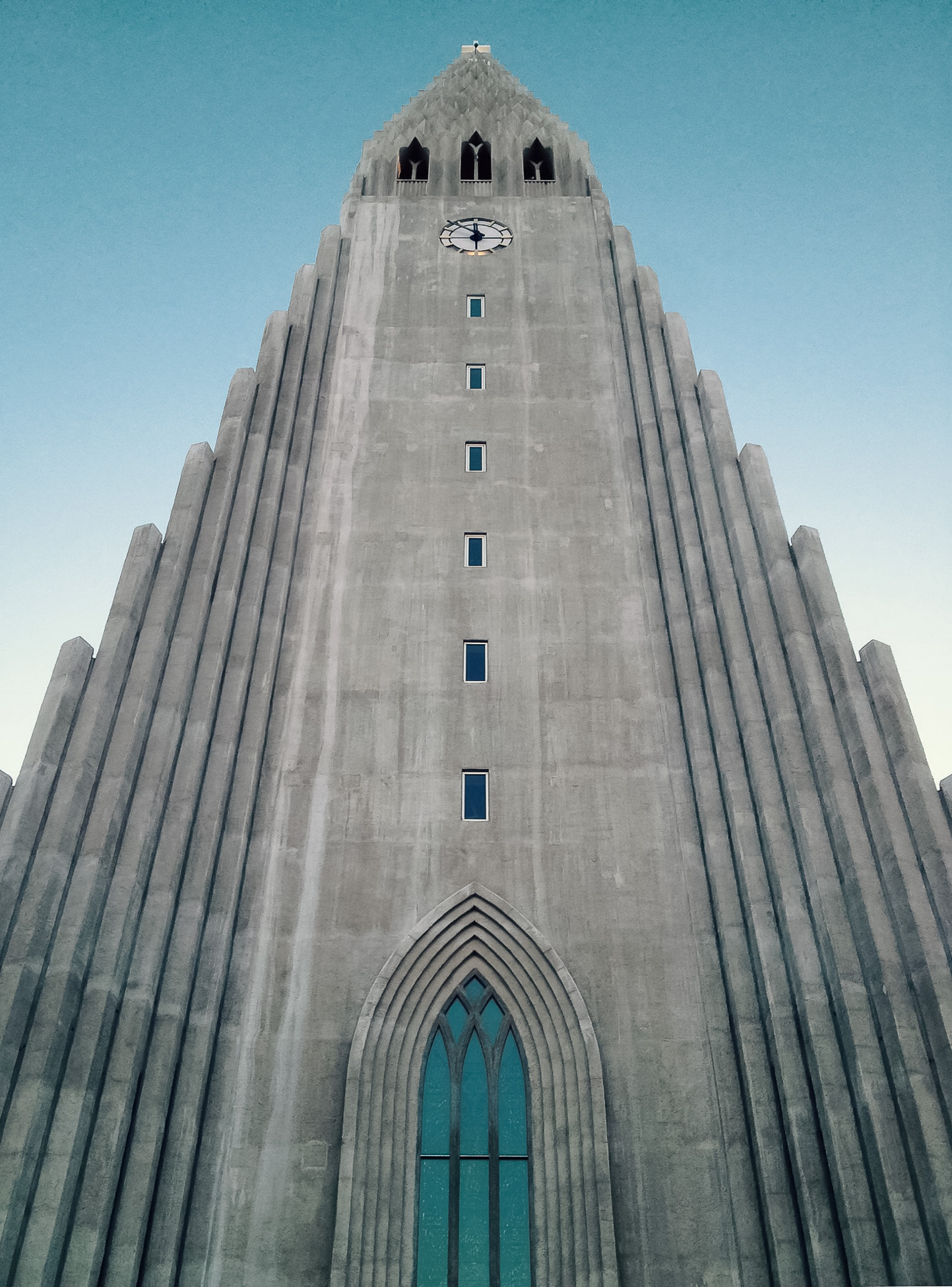 Iceland scny cwmosier-.jpg