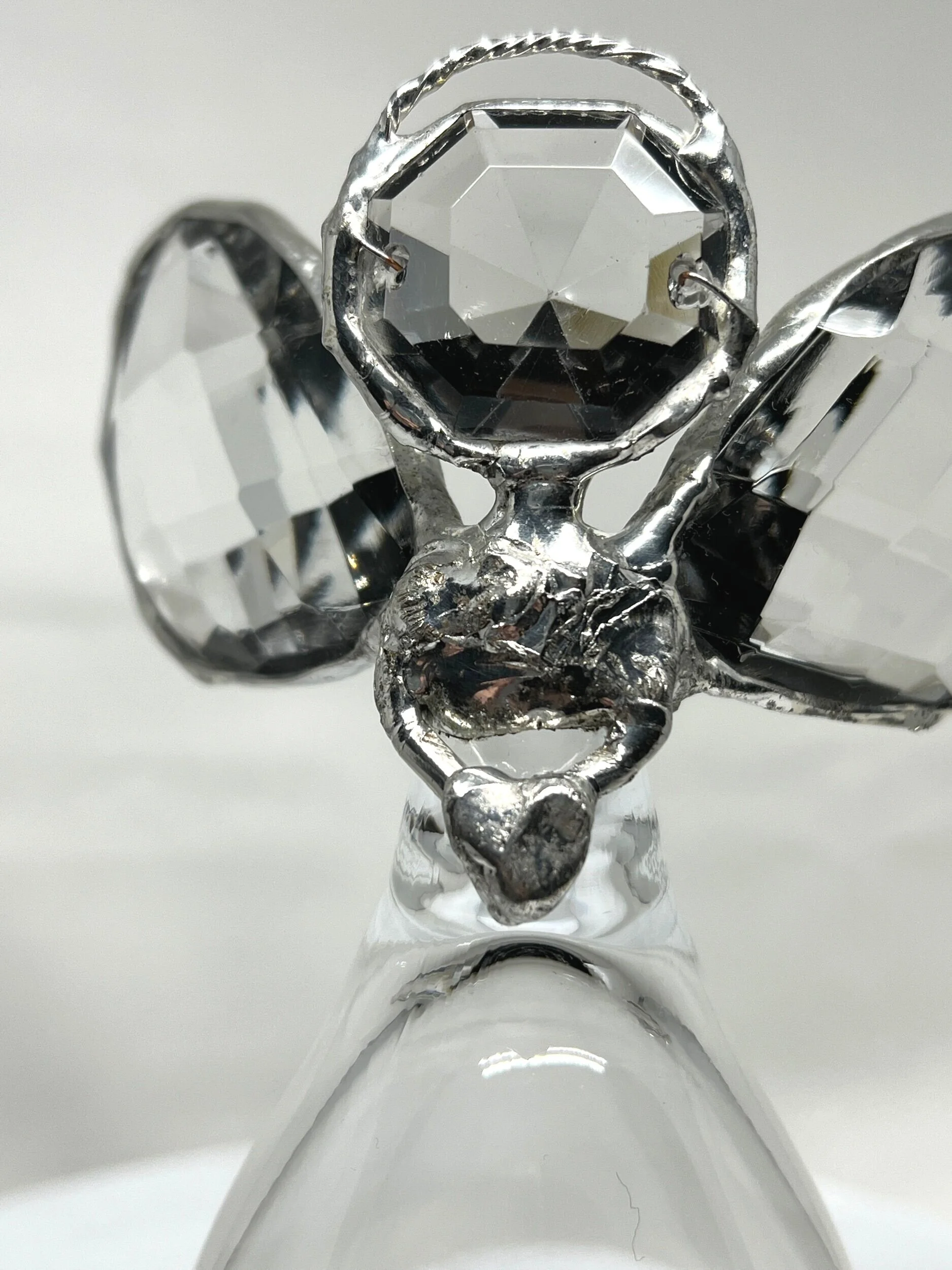 4FFB5559-55D2-4534-BC7F-D1F3755E9777