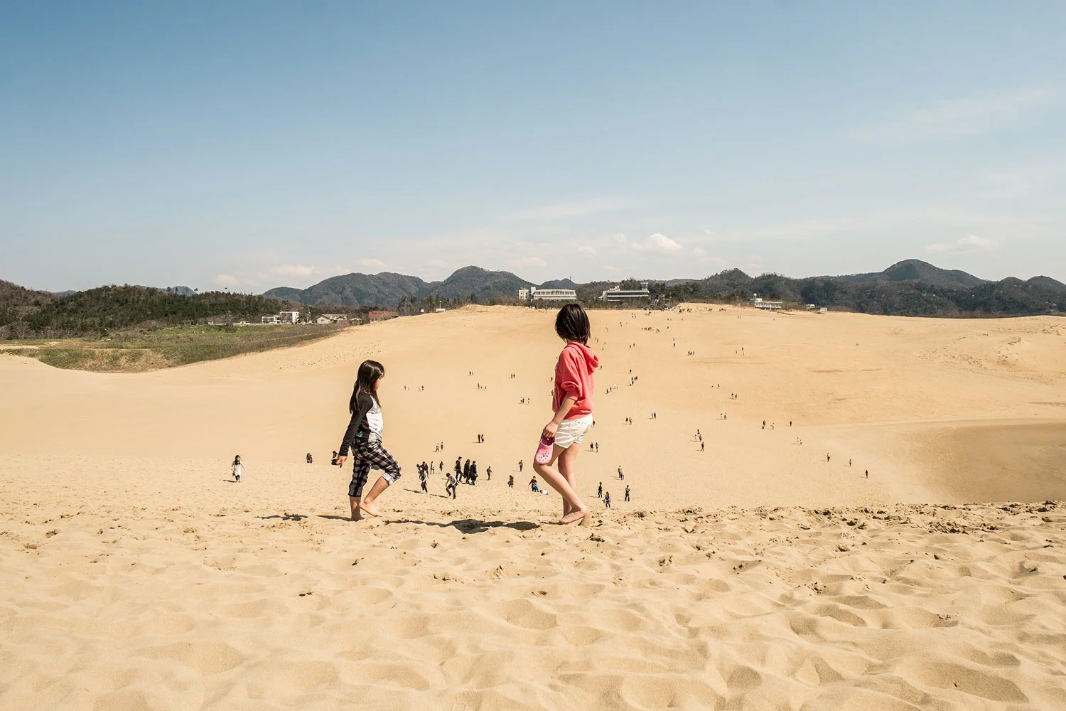 Another view of the Tottori sand dunes. 
