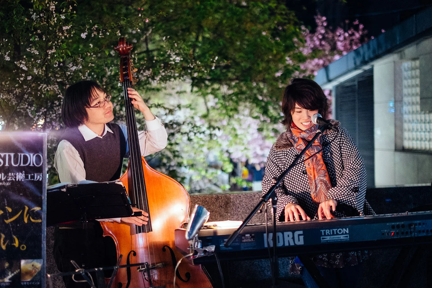 A concert over the bridge. 