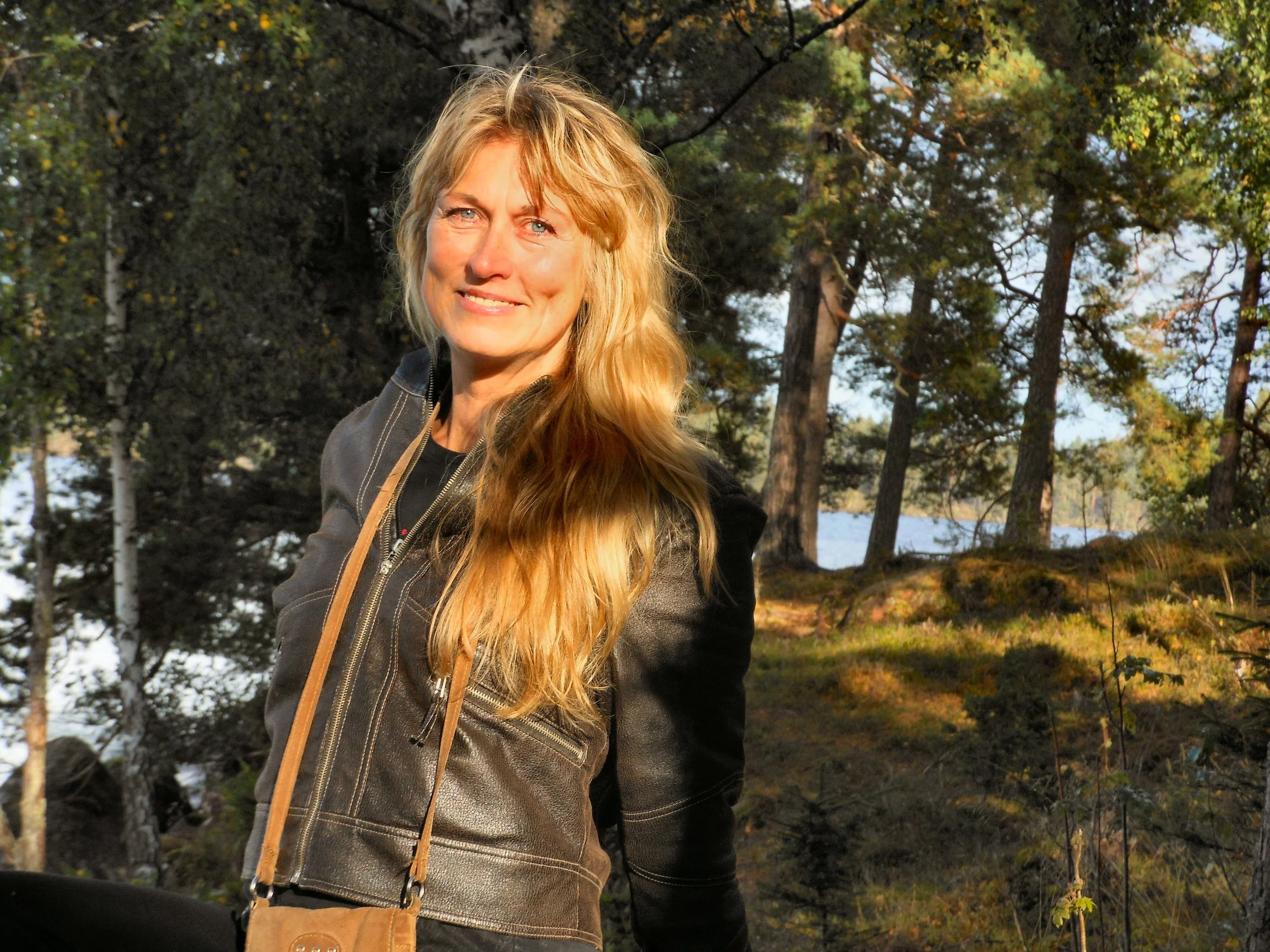 Kerstin Zettmar Art BiographyZettmar Art