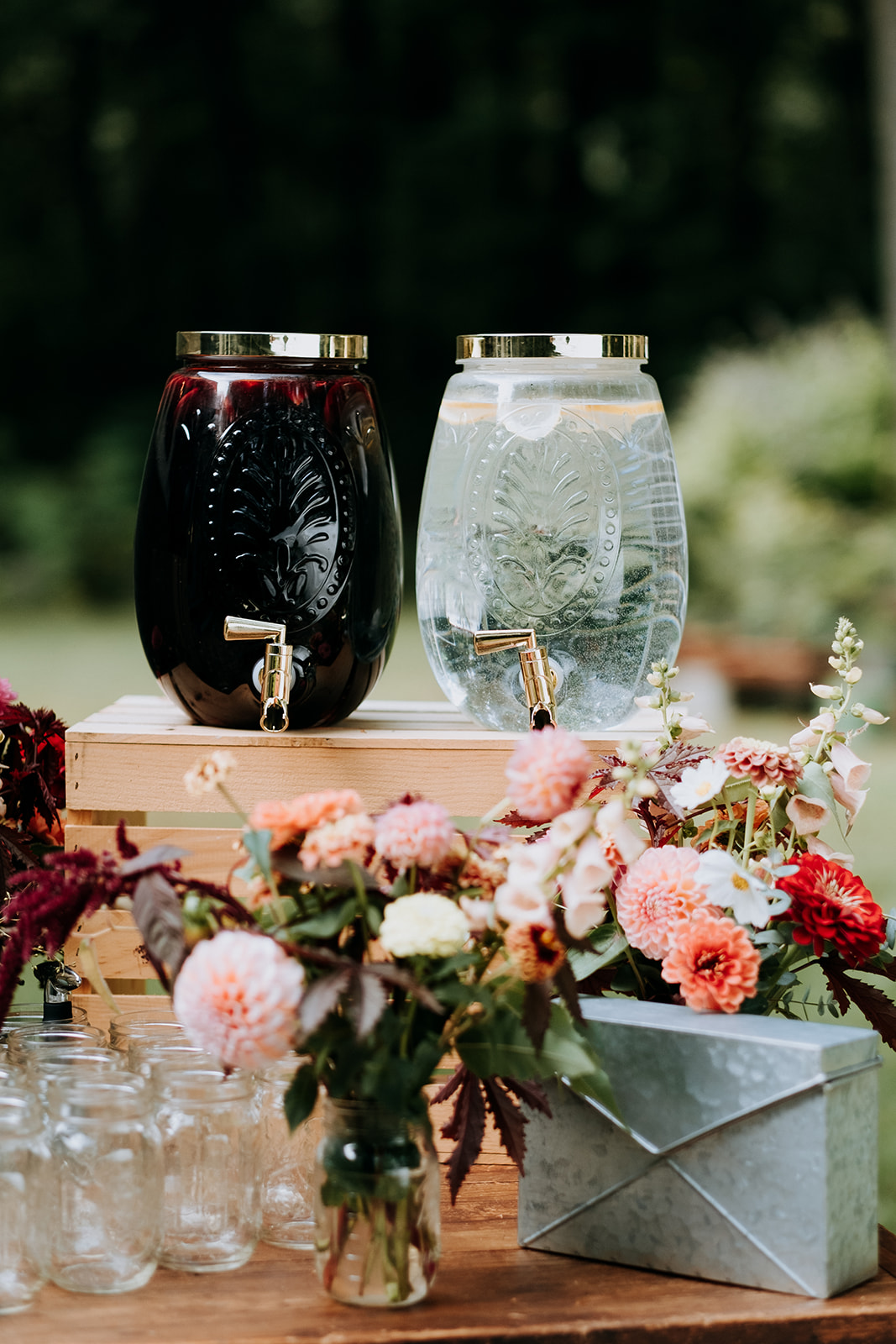 Wedding_Francis_Boucher_Gabby_Joel_Backyard_wedding_2018-159.jpg