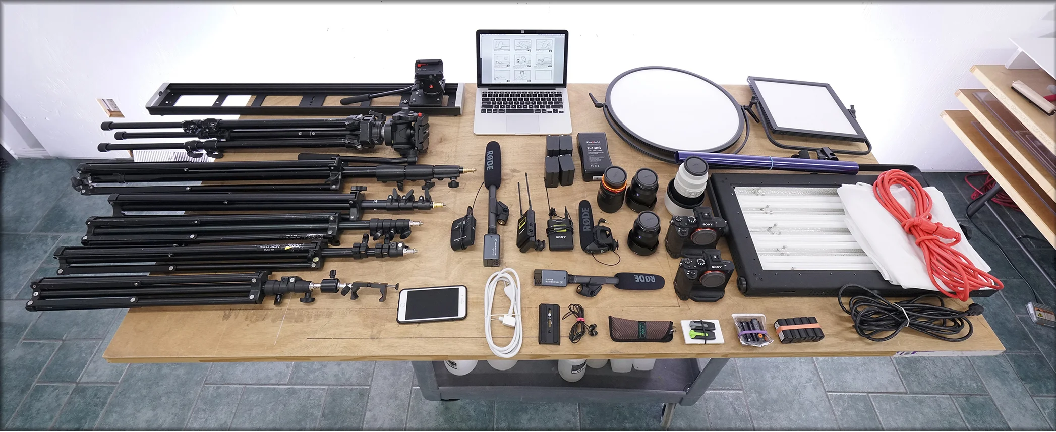 kit w.jpg