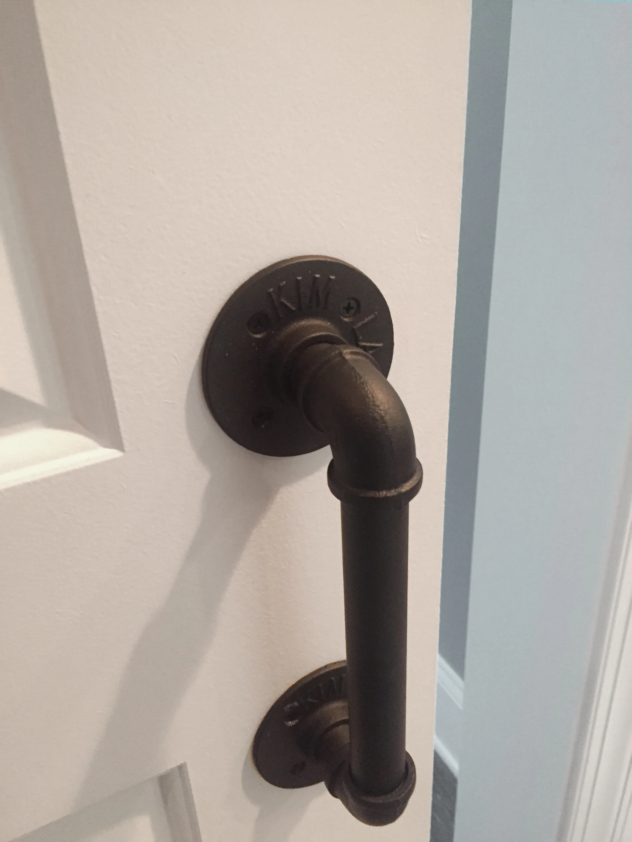 Doorhandle.jpg