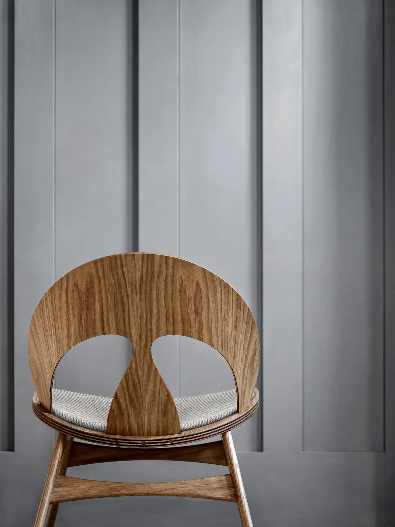 Contour-chair-Mogensen-Carl-Hansen-10.jpg