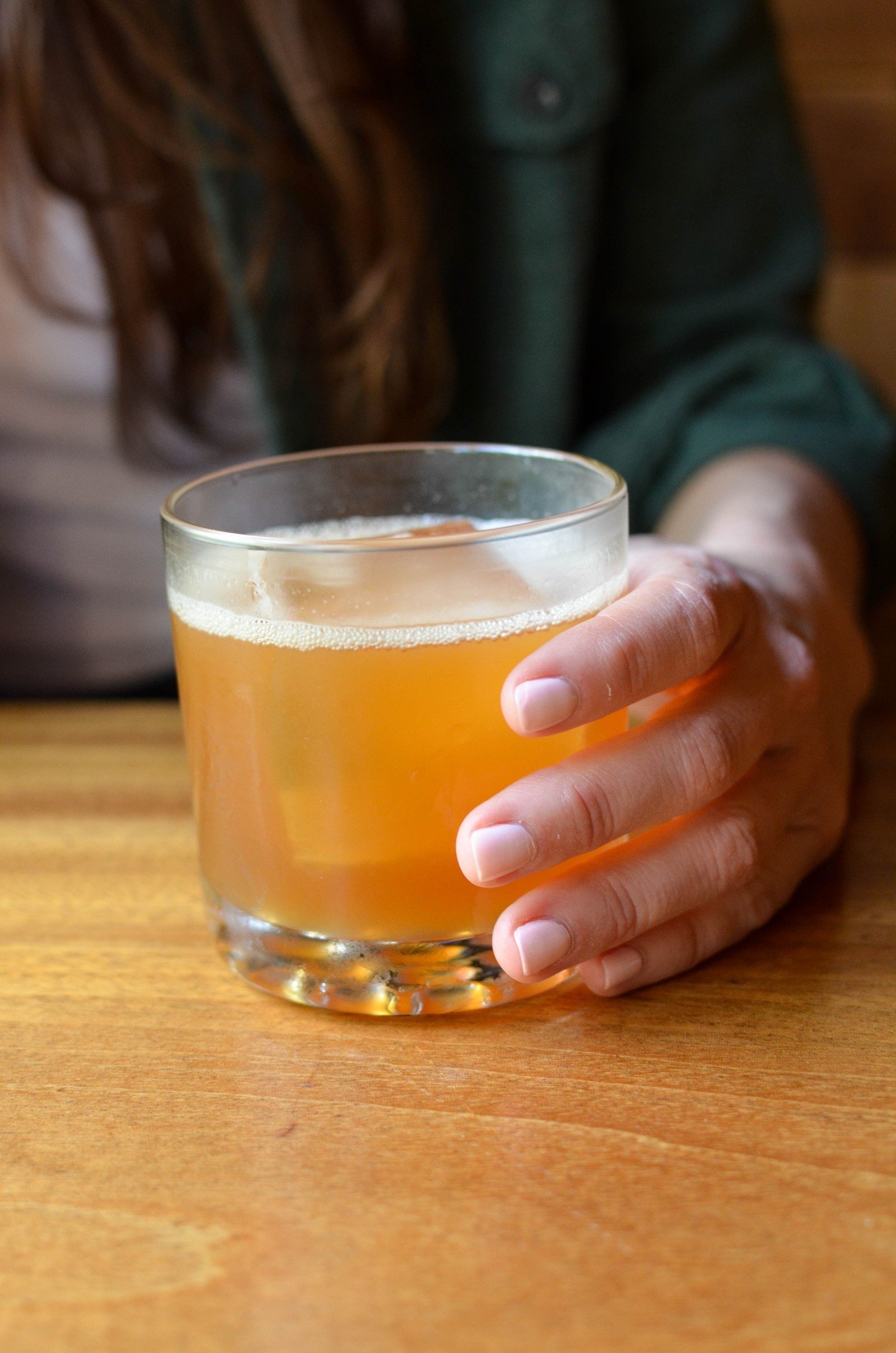 👑🎺 All hail Lord Puddinghead the 1st 🎺👑 This delicious cocktail is made with bourbon, @grappanonino, @cynarusa, &amp; lemon juice 🤩 It's perfect for warm spring days like this ☀️