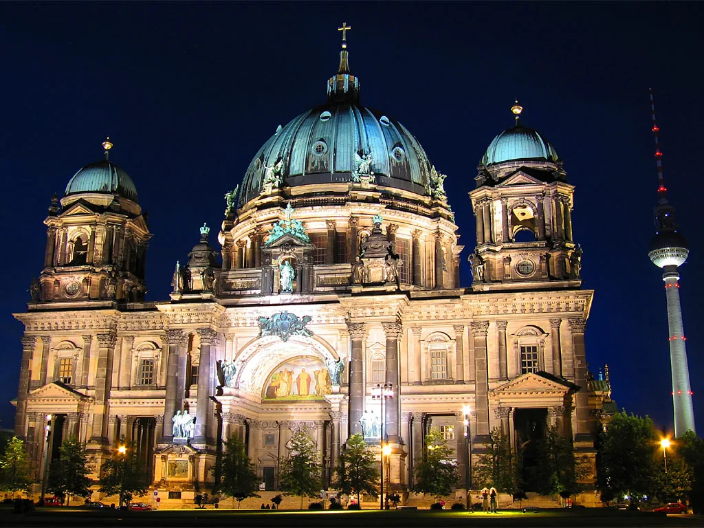 The Berliner Dom, location of the Paradise Lost Opera Electronica composed and conducted by Eric Whitacre, ENTIRELY from his Apple laptop.